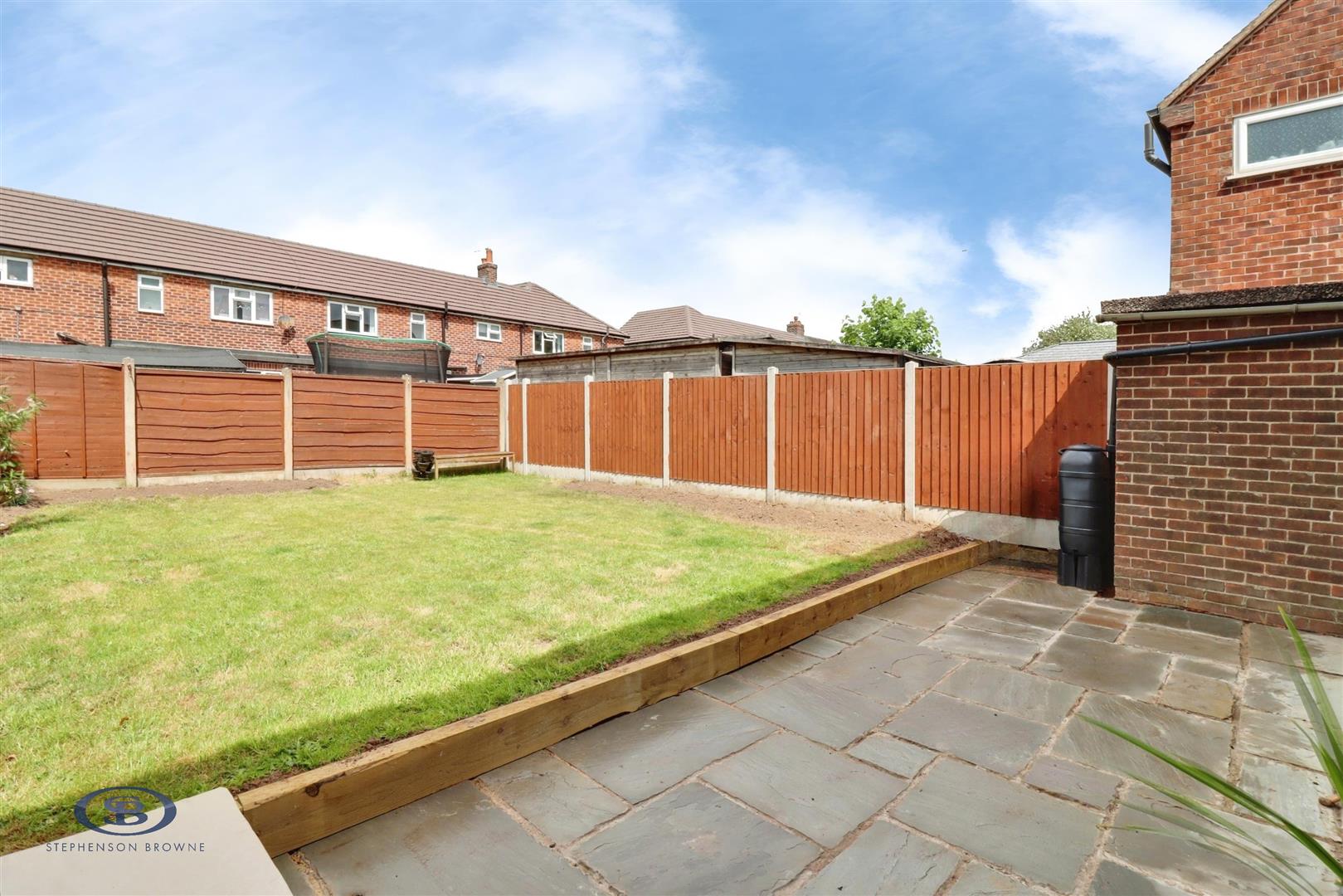 3 bedroom house for sale, Latham Road, Sandbach, CW11, photo 2