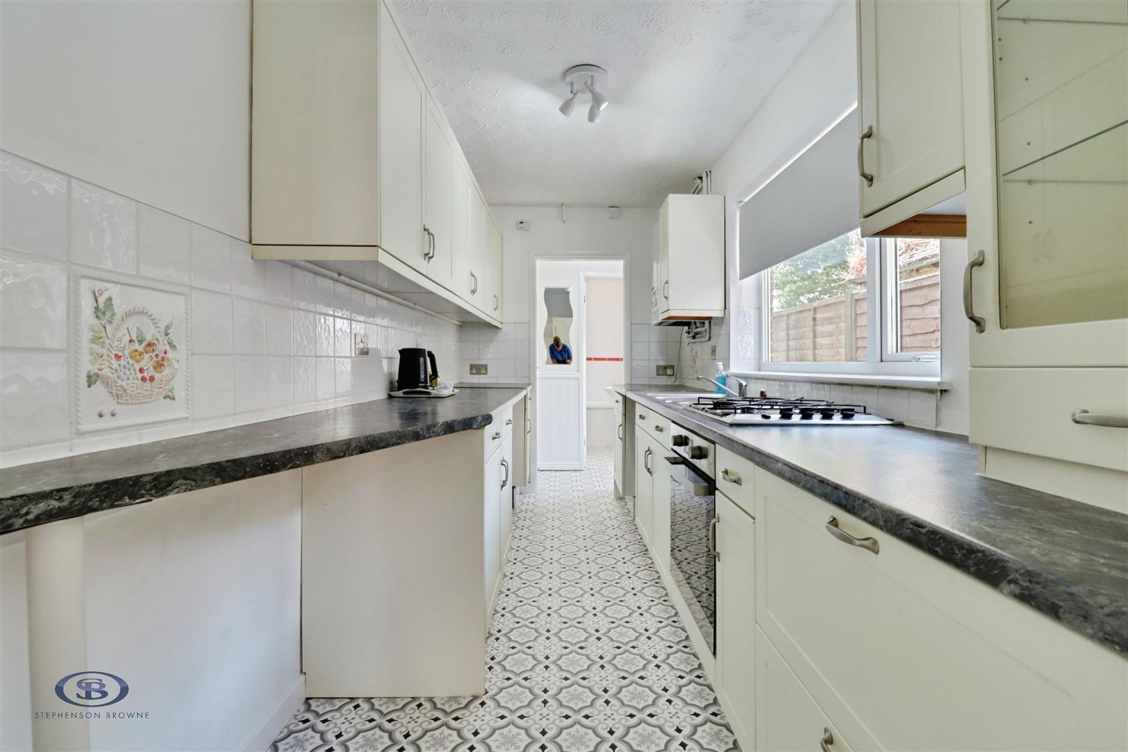 2 bedroom house for sale, Cromer Street, Newcastle, ST5, photo 3