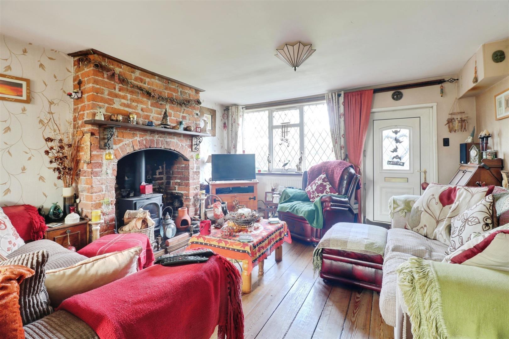 3 bedroom other for sale, Waggon Cottages Nantwich Road, Stoke-On-Trent, ST7, photo 3