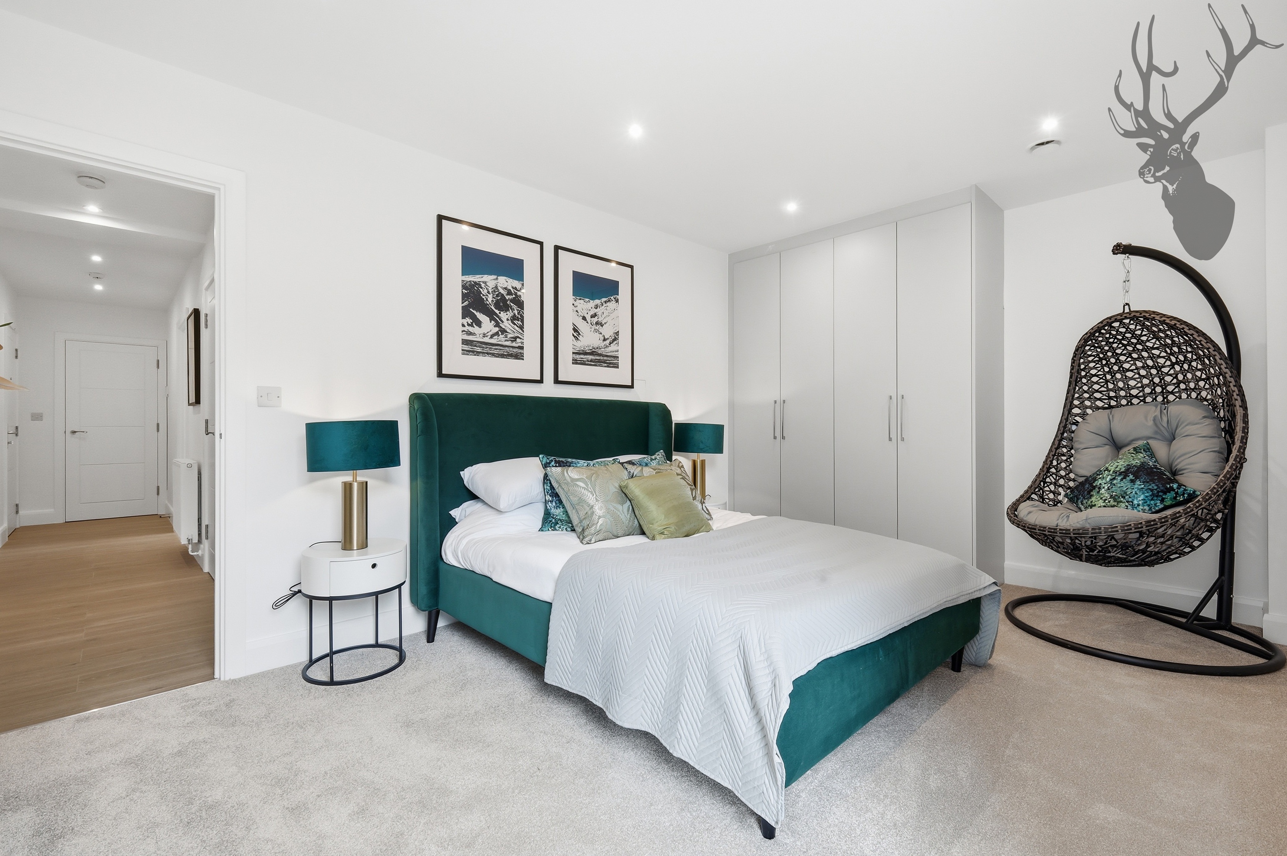 2 bedroom flat for sale, Sentinel House, Woodford Green, IG8, photo 12 of 20