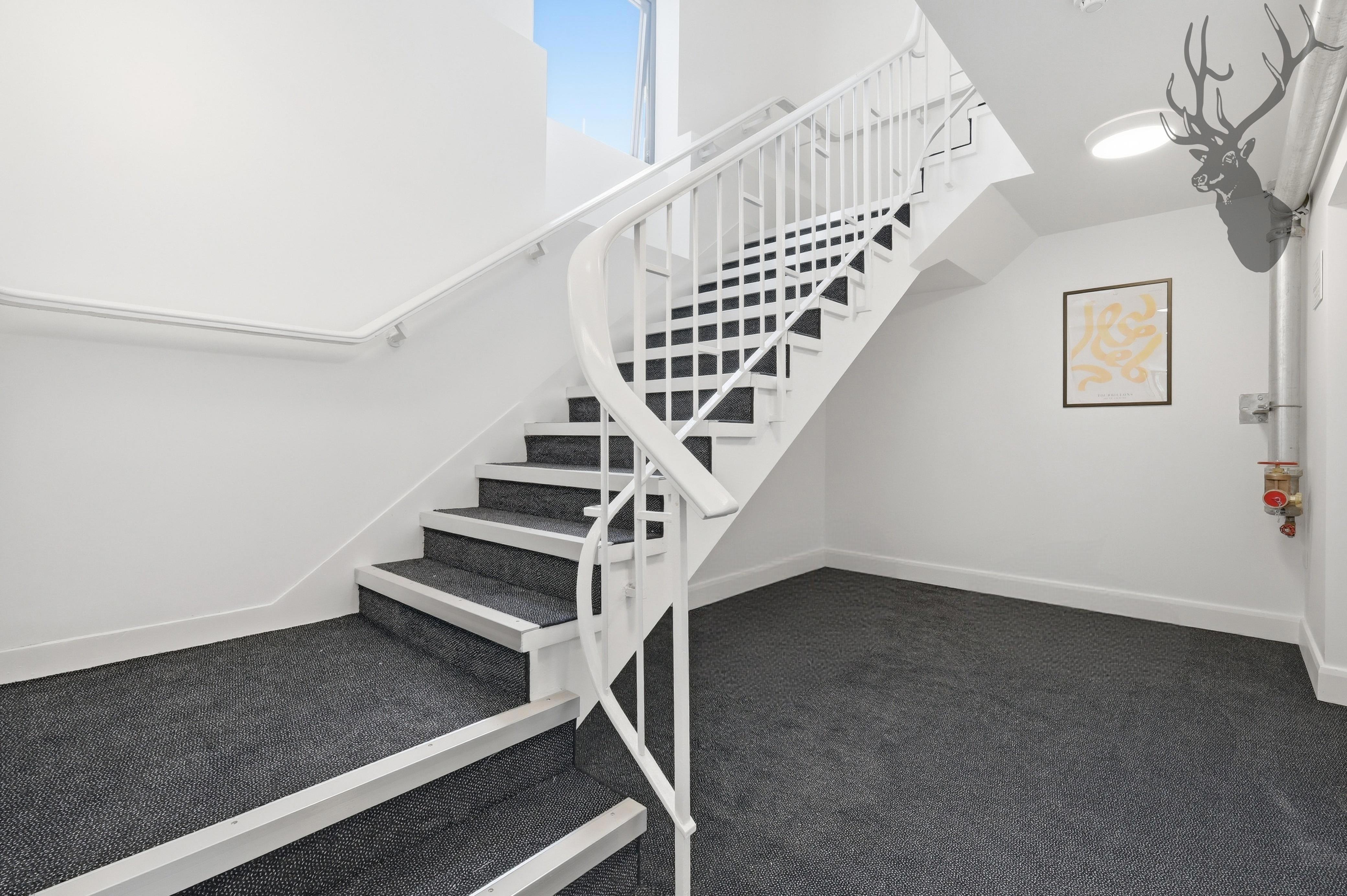 2 bedroom flat for sale, Sentinel House, Woodford Green, IG8, photo 19 of 20