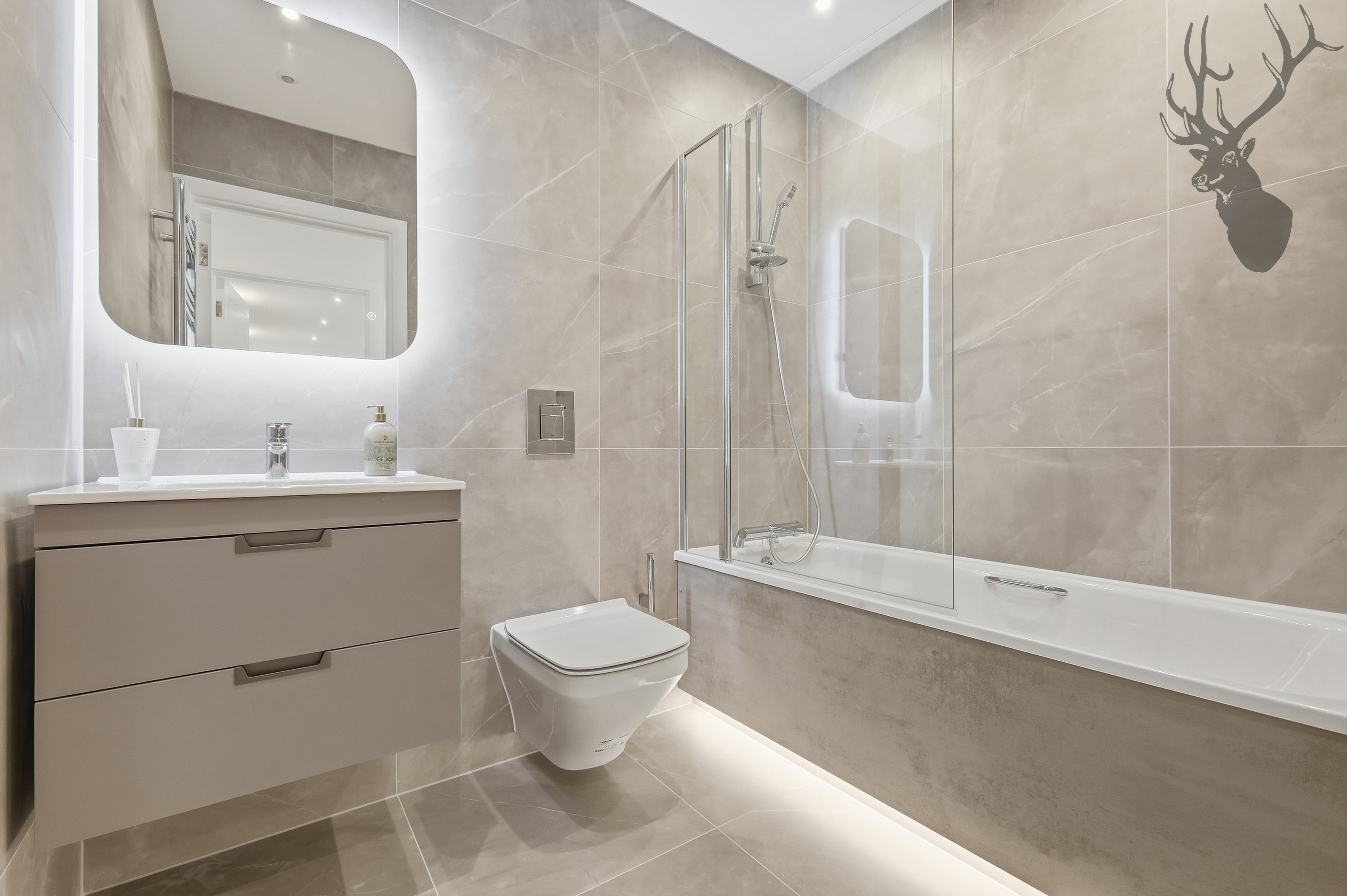 2 bedroom flat for sale, Sentinel House, Woodford Green, IG8, photo 9 of 20