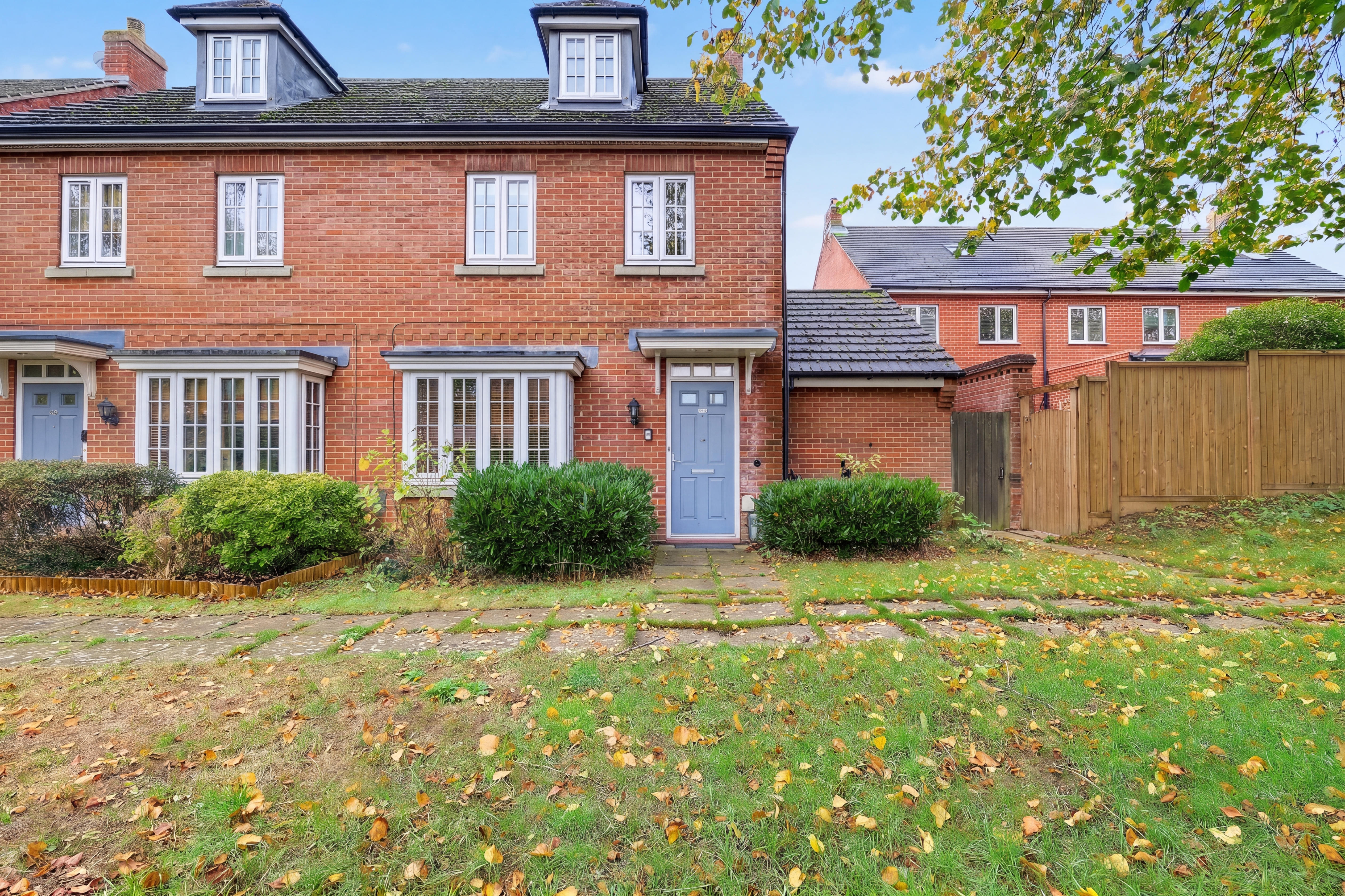 3 bedroom semi detached house for sale, Fleckney Road, Leicester, LE8