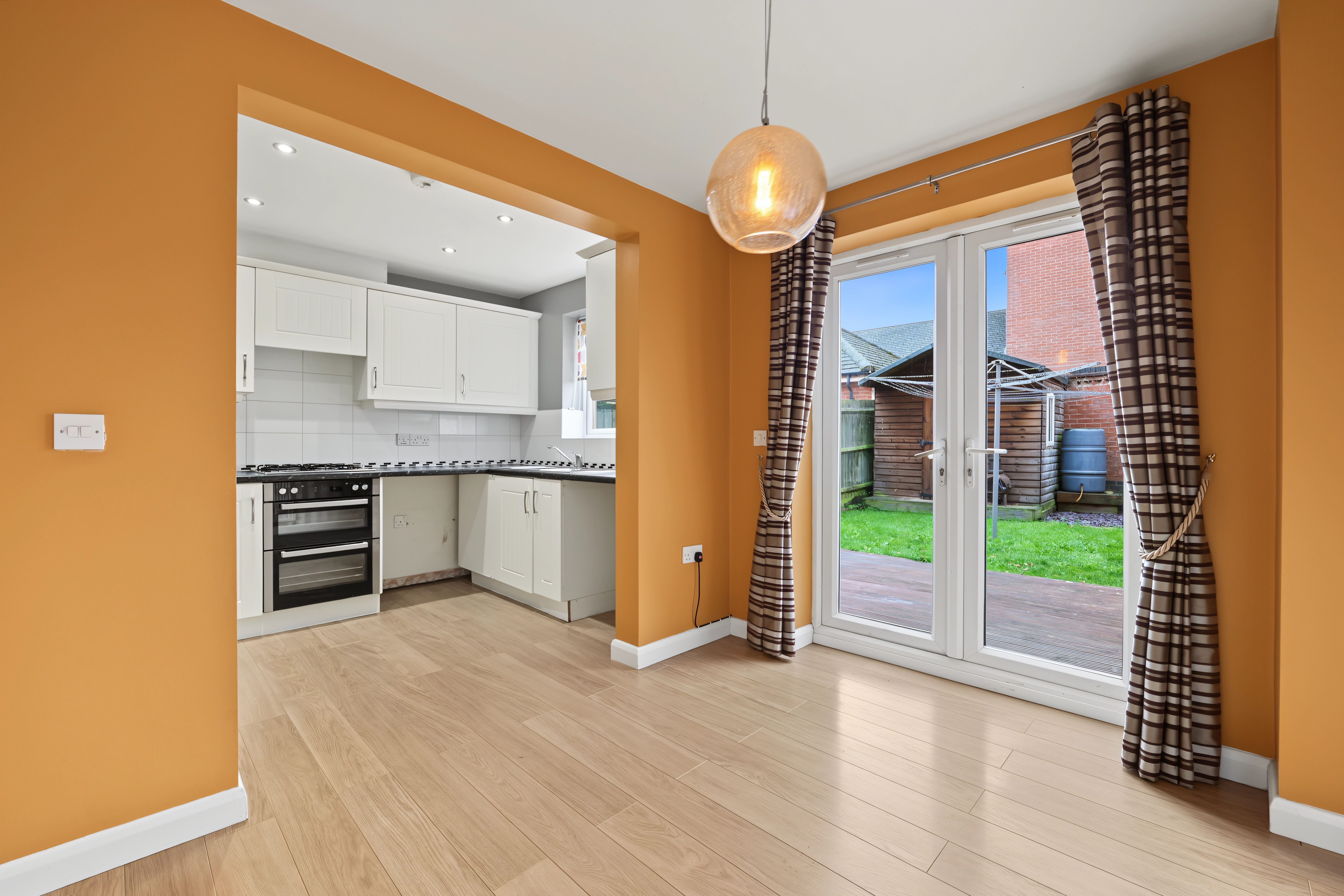 3 bedroom semi detached house for sale, Fleckney Road, Leicester, LE8