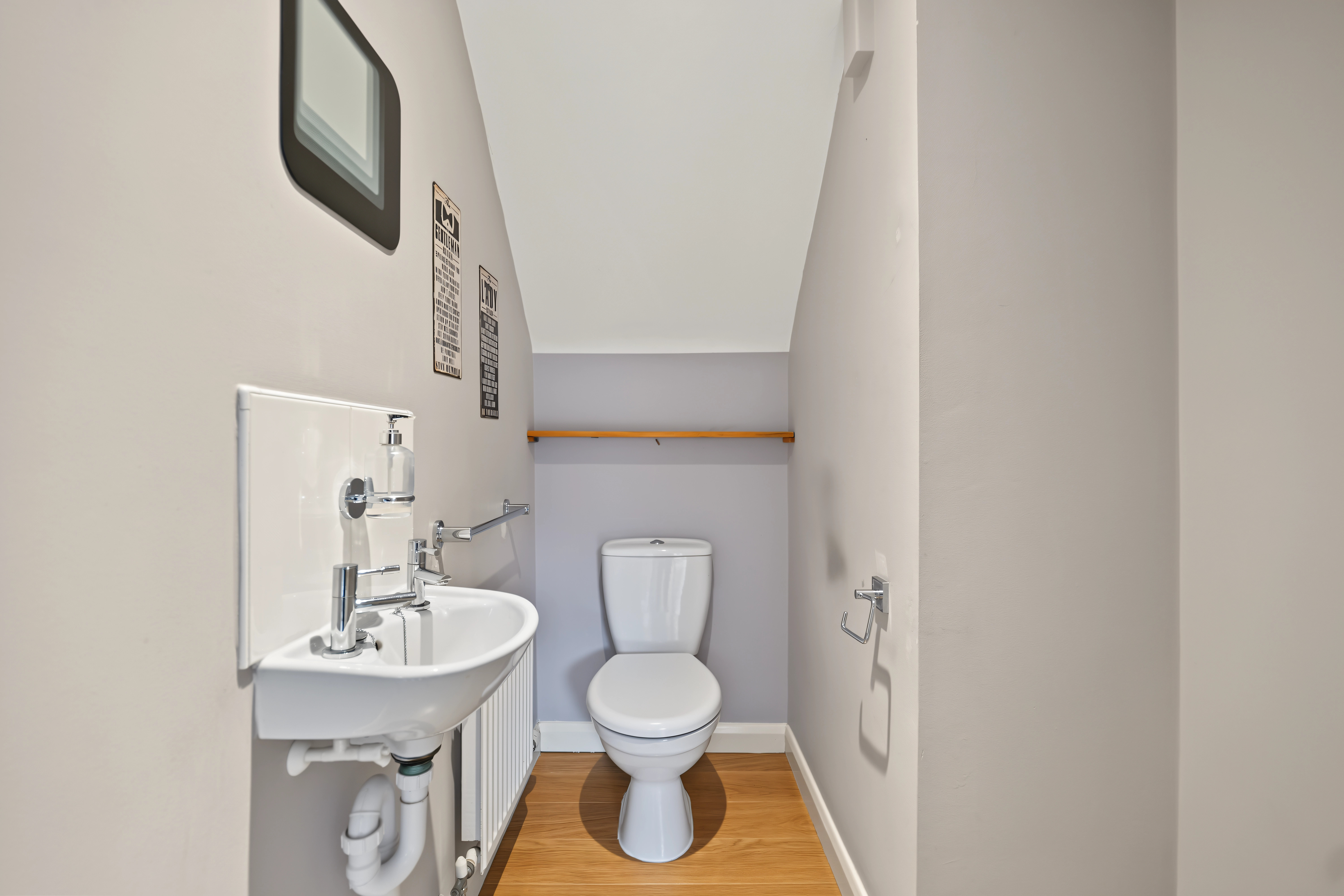 3 bedroom semi detached house for sale, Fleckney Road, Leicester, LE8