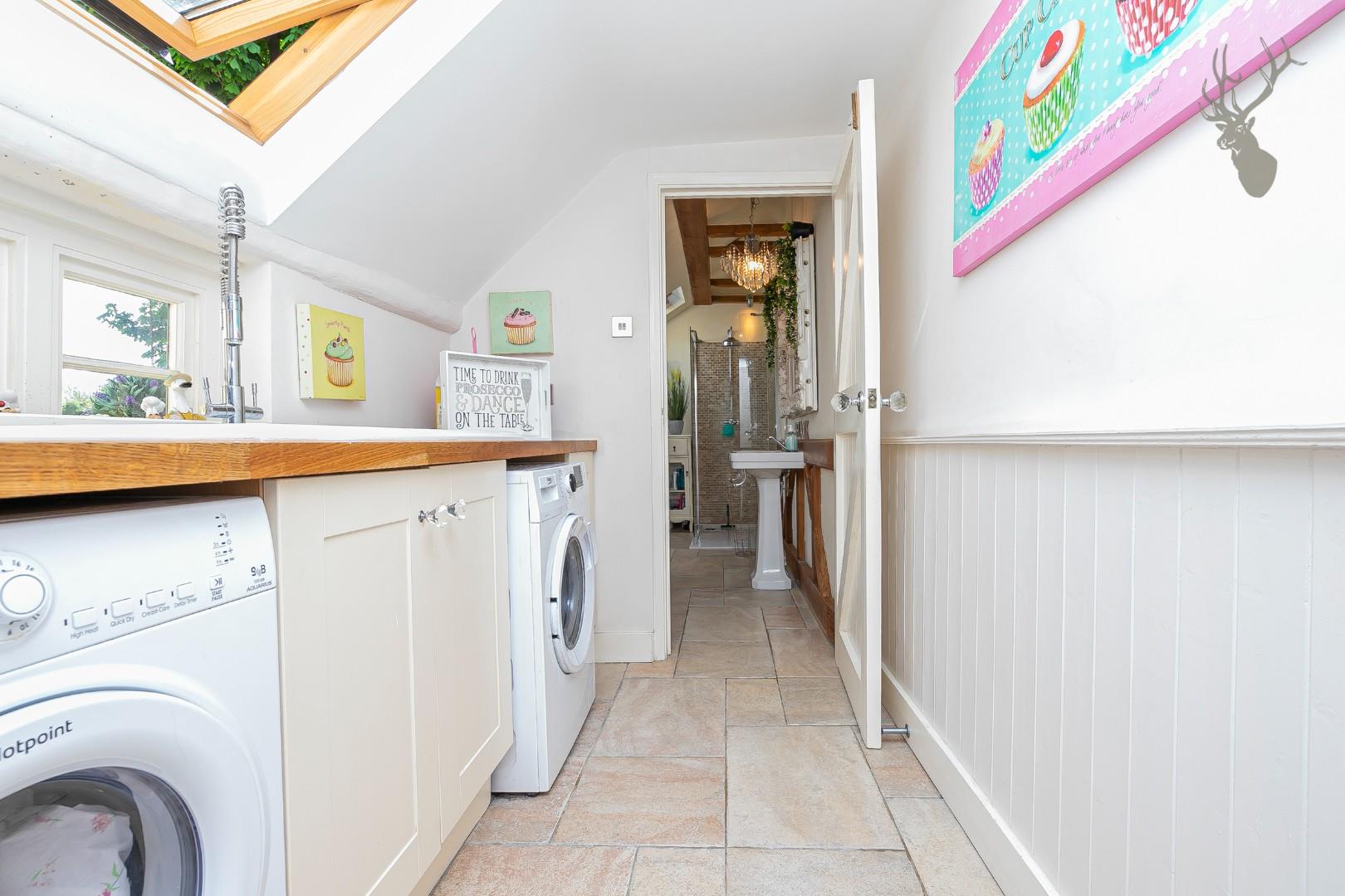 3 bedroom detached house for sale, Fairlawn Epping Road, Waltham Abbey, EN9, photo 10 of 20