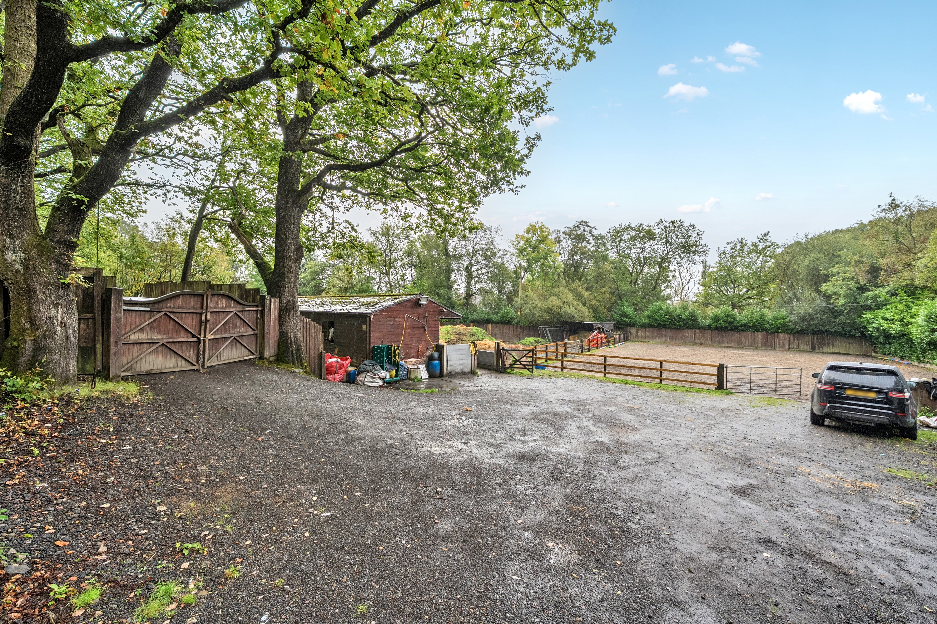 Land for sale, Stables at Croesbychan Road, Aberdare, CF44