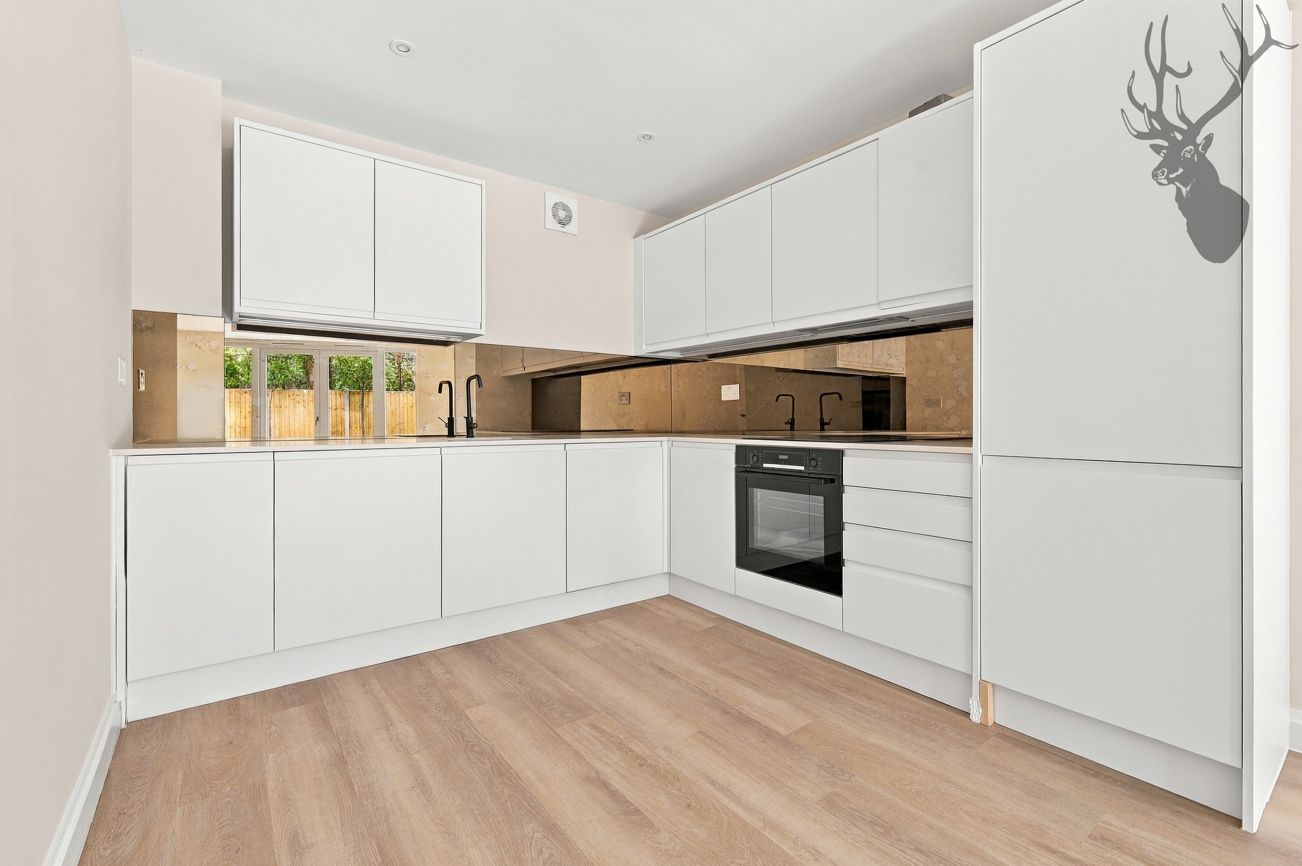 1 bedroom apartment for sale, Novella House, Chigwell, IG7, photo 2