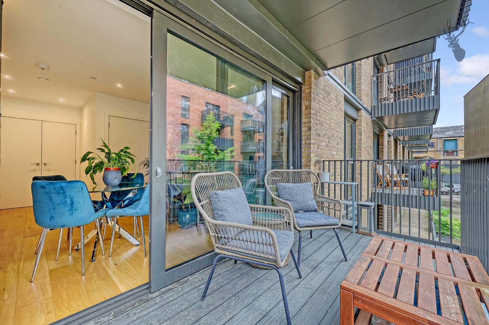 1 bedroom apartment for sale, Lorimer House, London, E3, photo 2