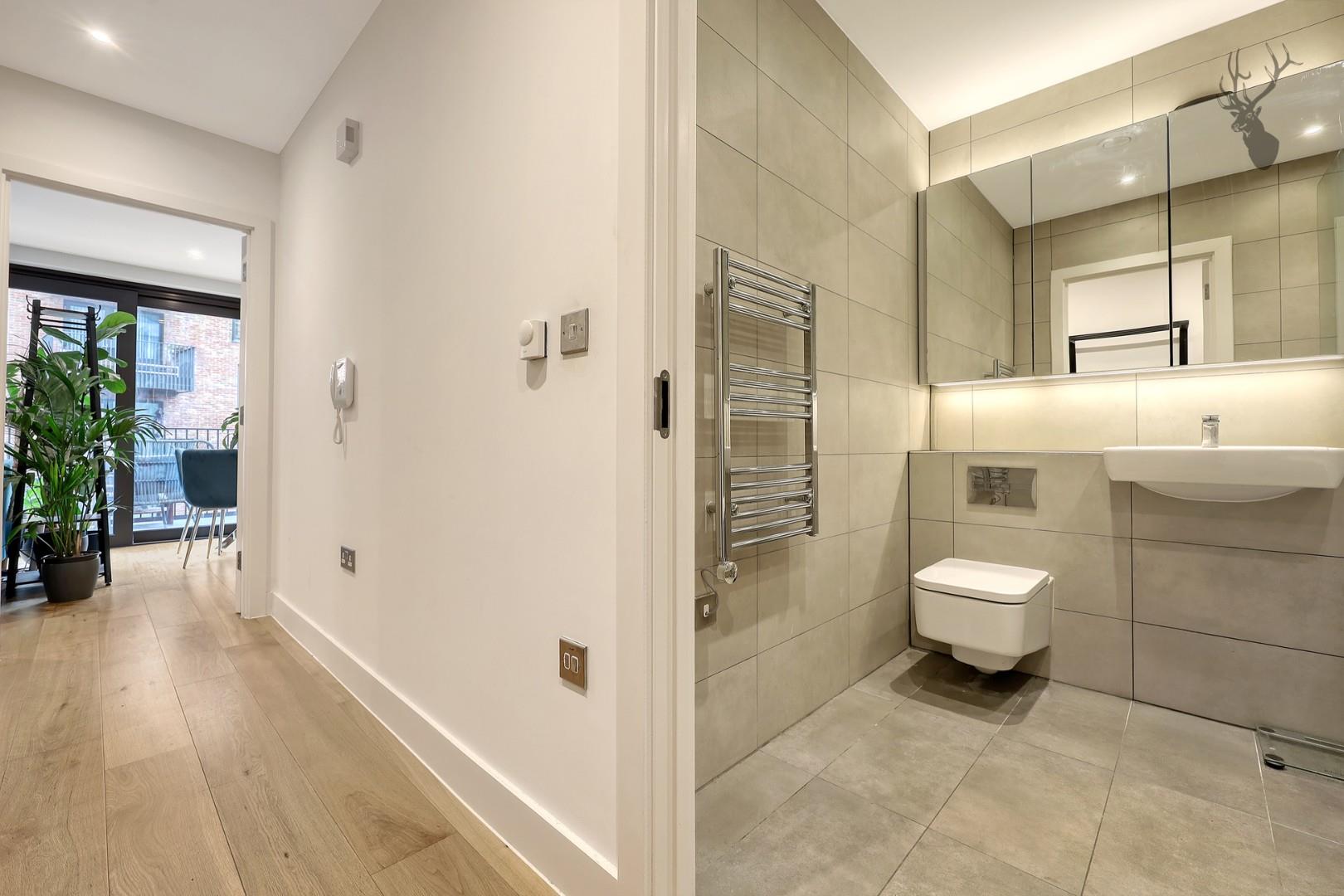 1 bedroom apartment for sale, Lorimer House, London, E3, photo 13 of 13