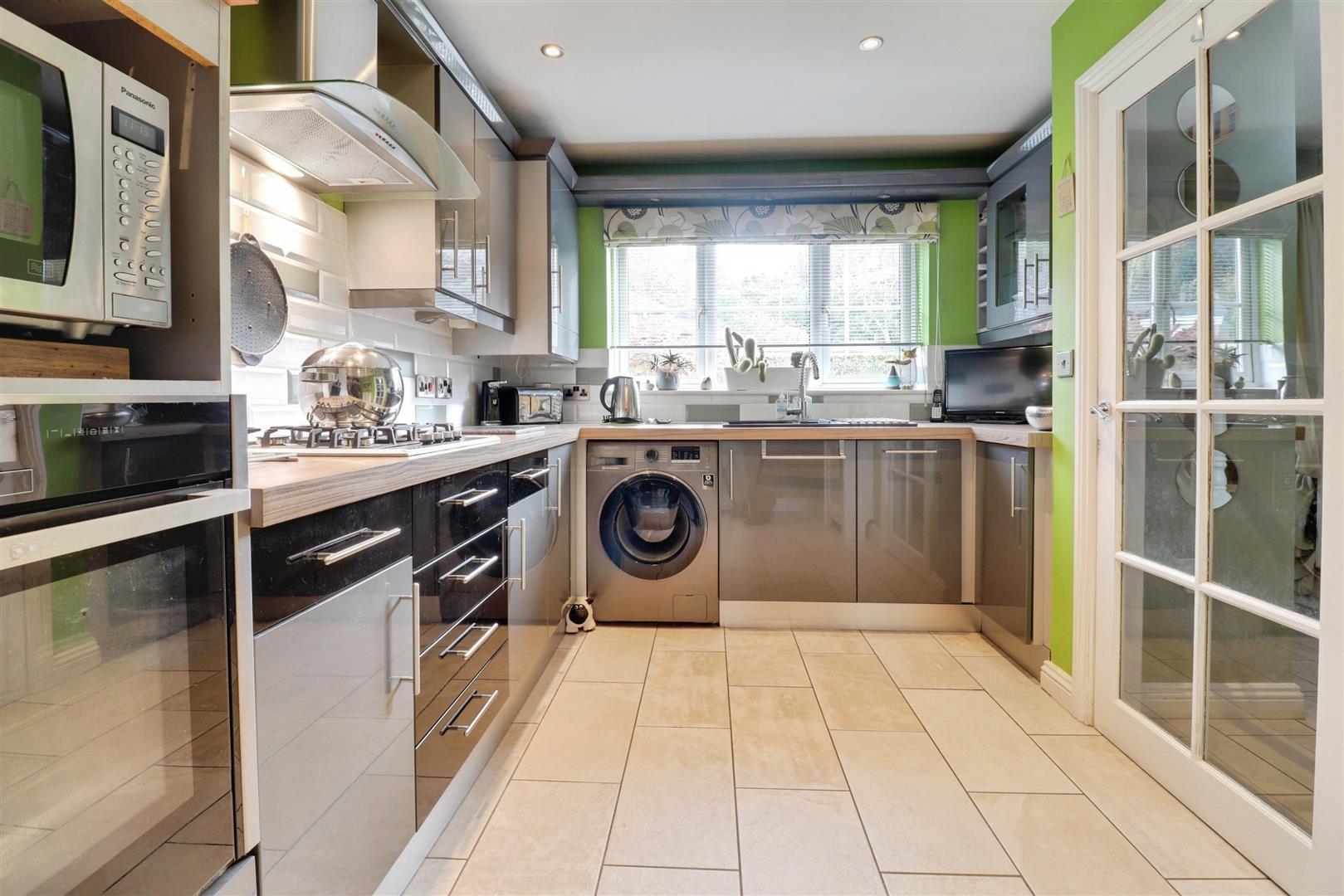 4 bedroom house for sale, Clare Street, Stoke-On-Trent, ST7, photo 4