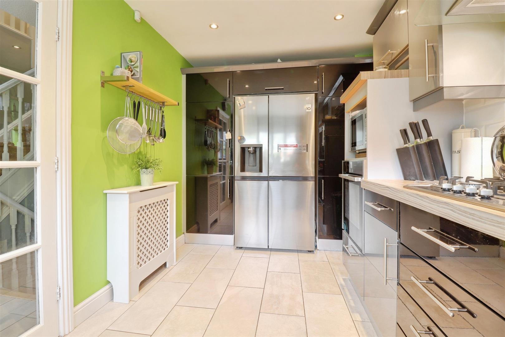 4 bedroom house for sale, Clare Street, Stoke-On-Trent, ST7, photo 5