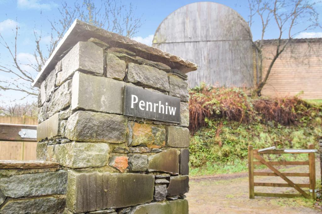 3 bedroom detached house for sale, Penrhiw, Llandysul, SA44