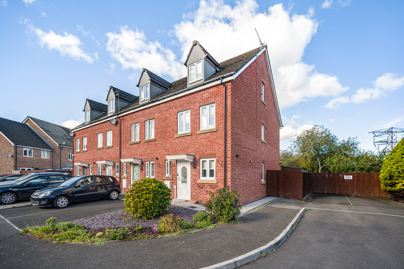 3 bedroom for sale, Sunbeam Close, Newport, NP19, photo 2