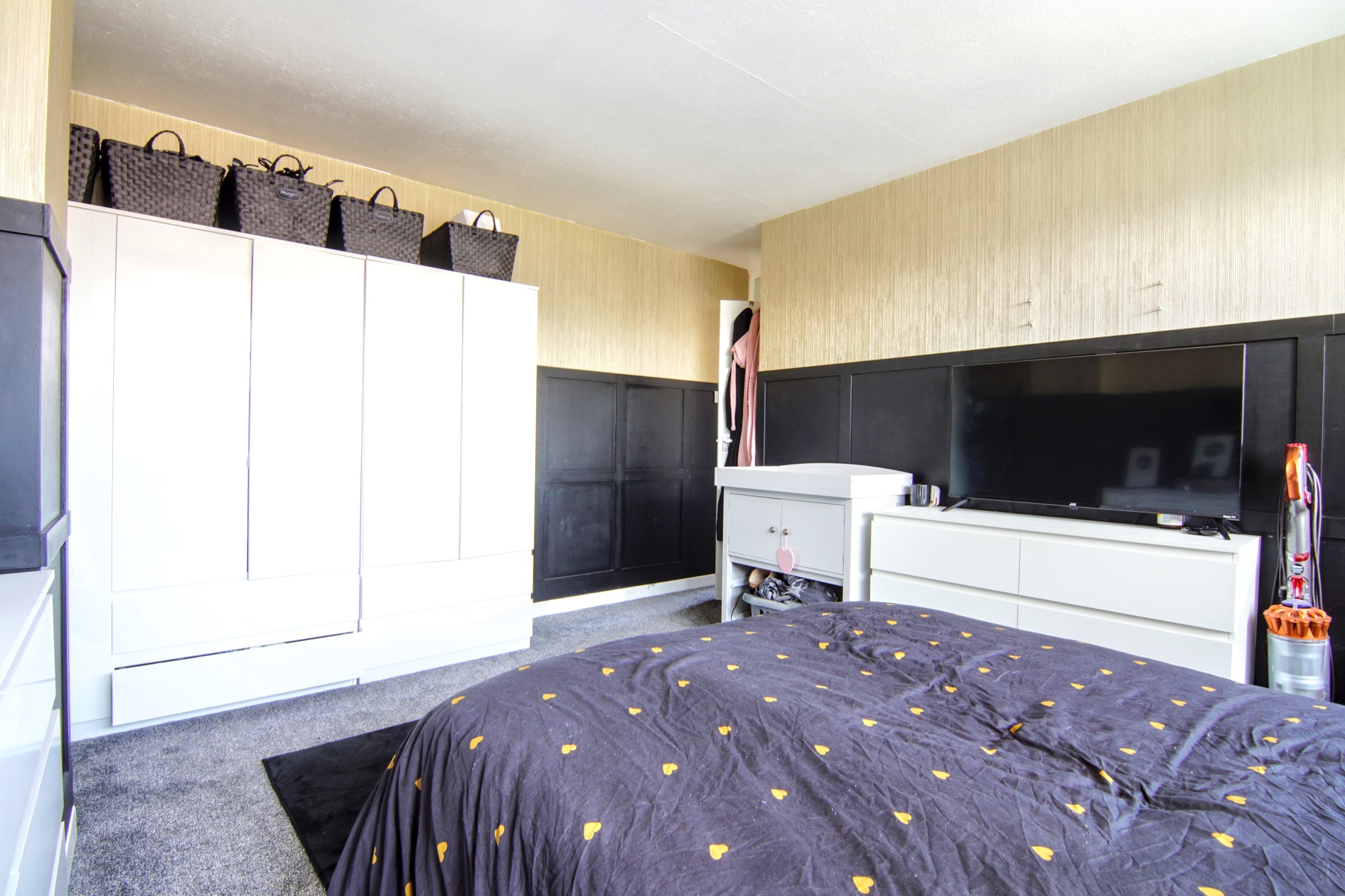 4 bedroom semi detached house for sale, Burbages Lane, Coventry, CV6, photo 10 of 17