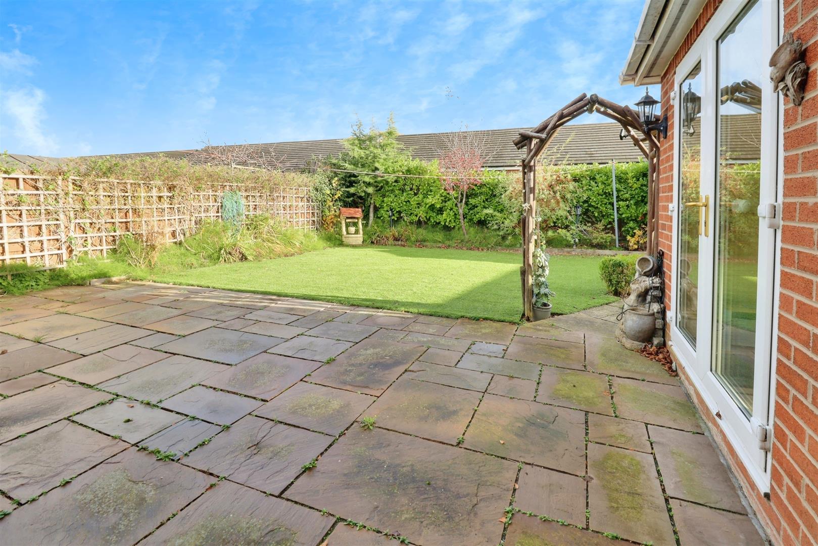 2 bedroom house for sale, Stoneley Road, Crewe, CW1, photo 18 of 20