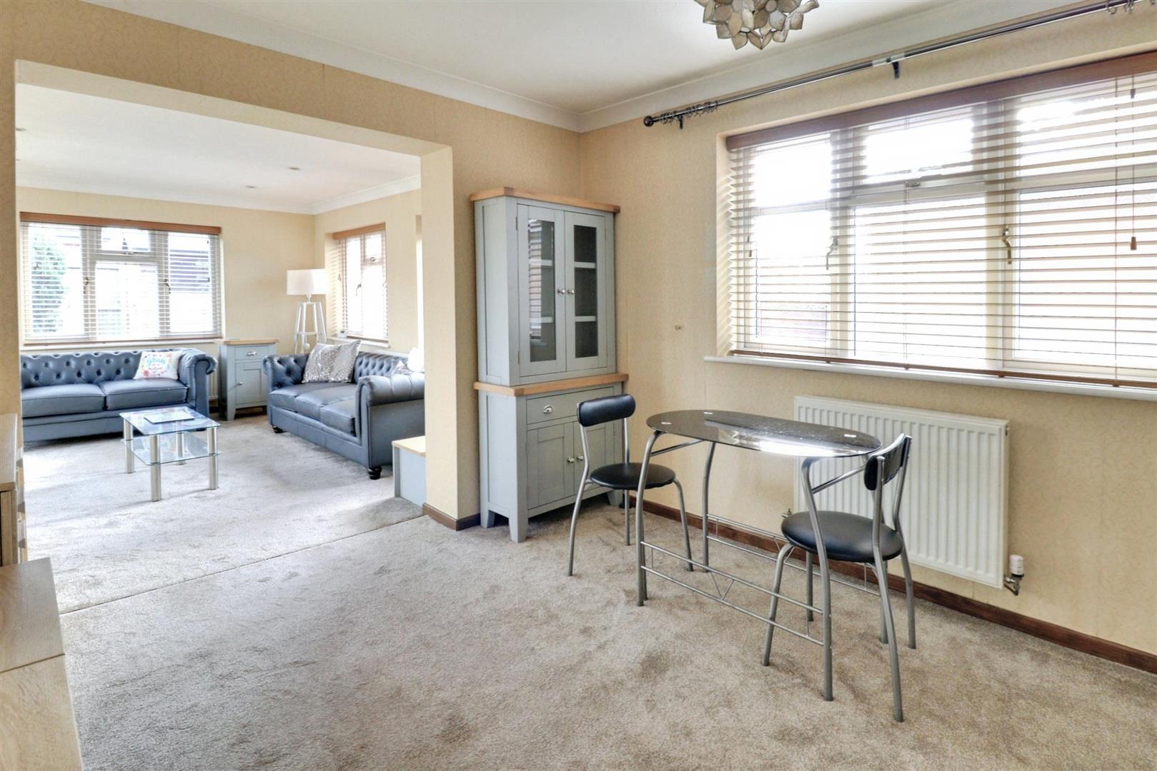 2 bedroom house for sale, Stoneley Road, Crewe, CW1, photo 5