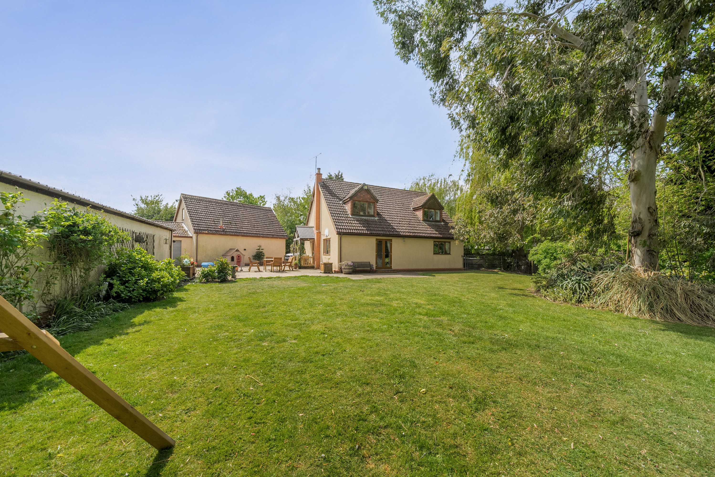 3 bedroom detached bungalow for sale, Spinney Lodge Dowsdale Bank, Peterborough, PE6