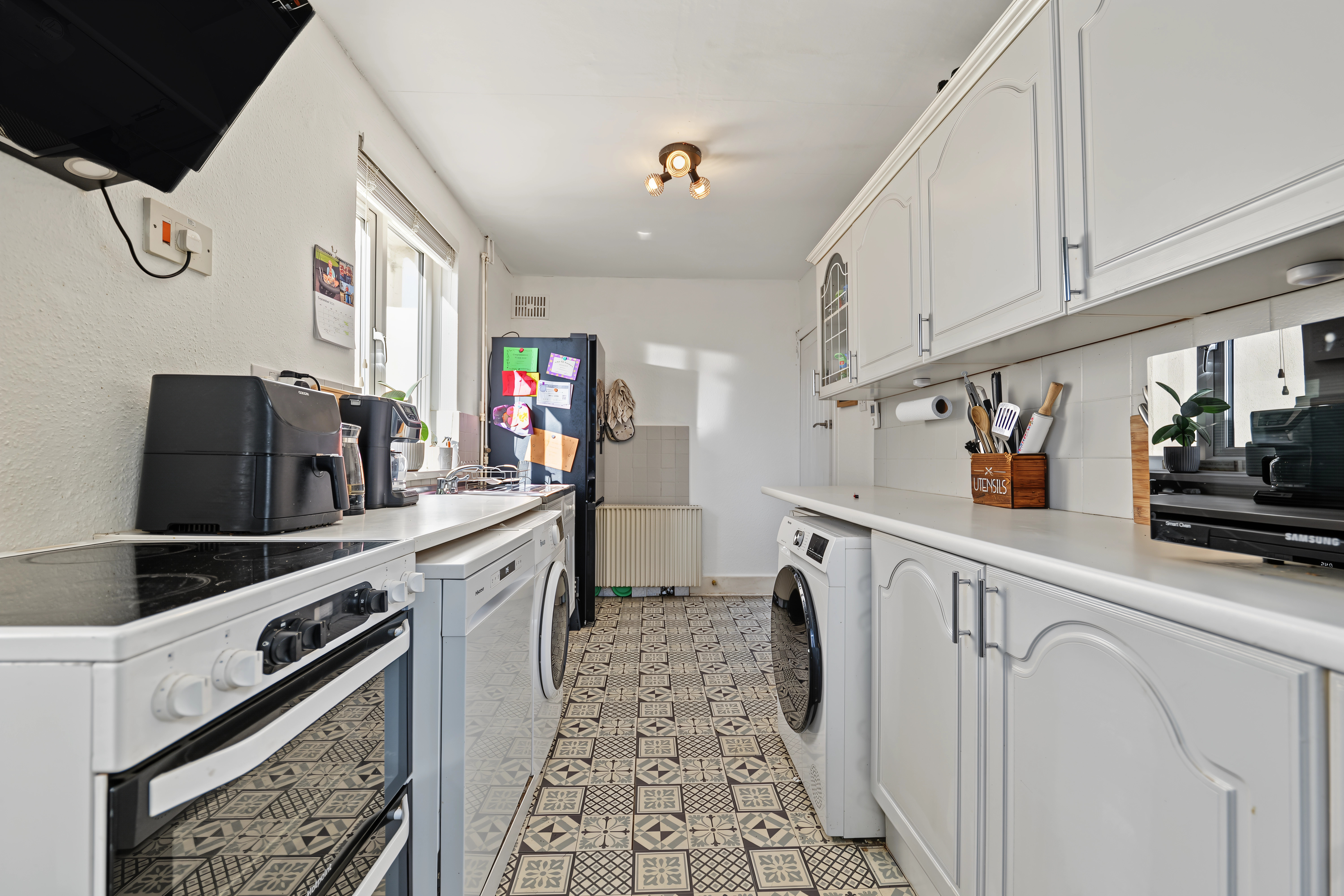 3 bedroom semi detached house for sale, Higham Lane, Nuneaton, CV11