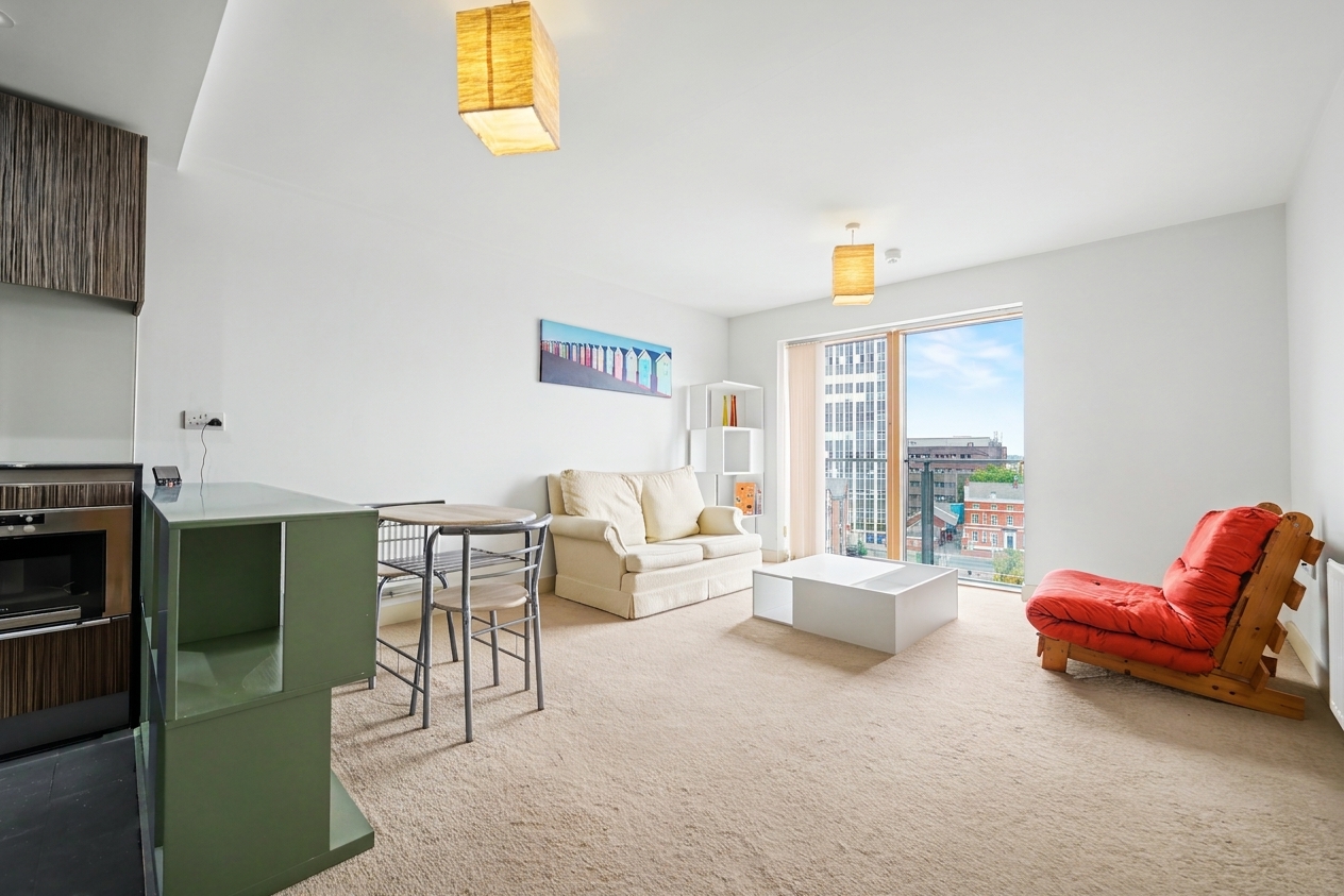 2 bedroom flat for sale, Phoenix Square, Leicester, LE1