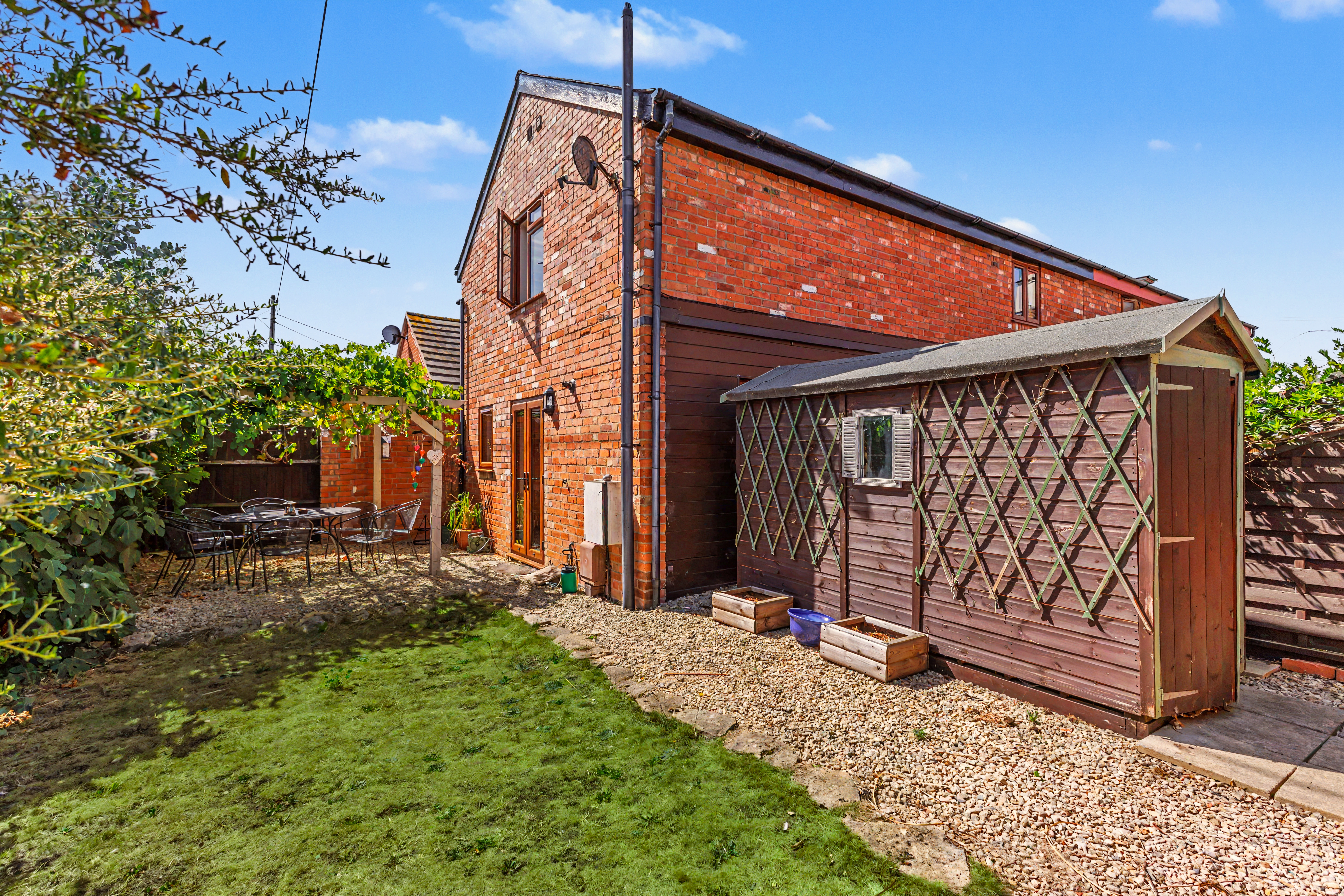 3 bedroom semi detached barn conversion for sale, Iffers Barn Main Street, Evesham, WR11