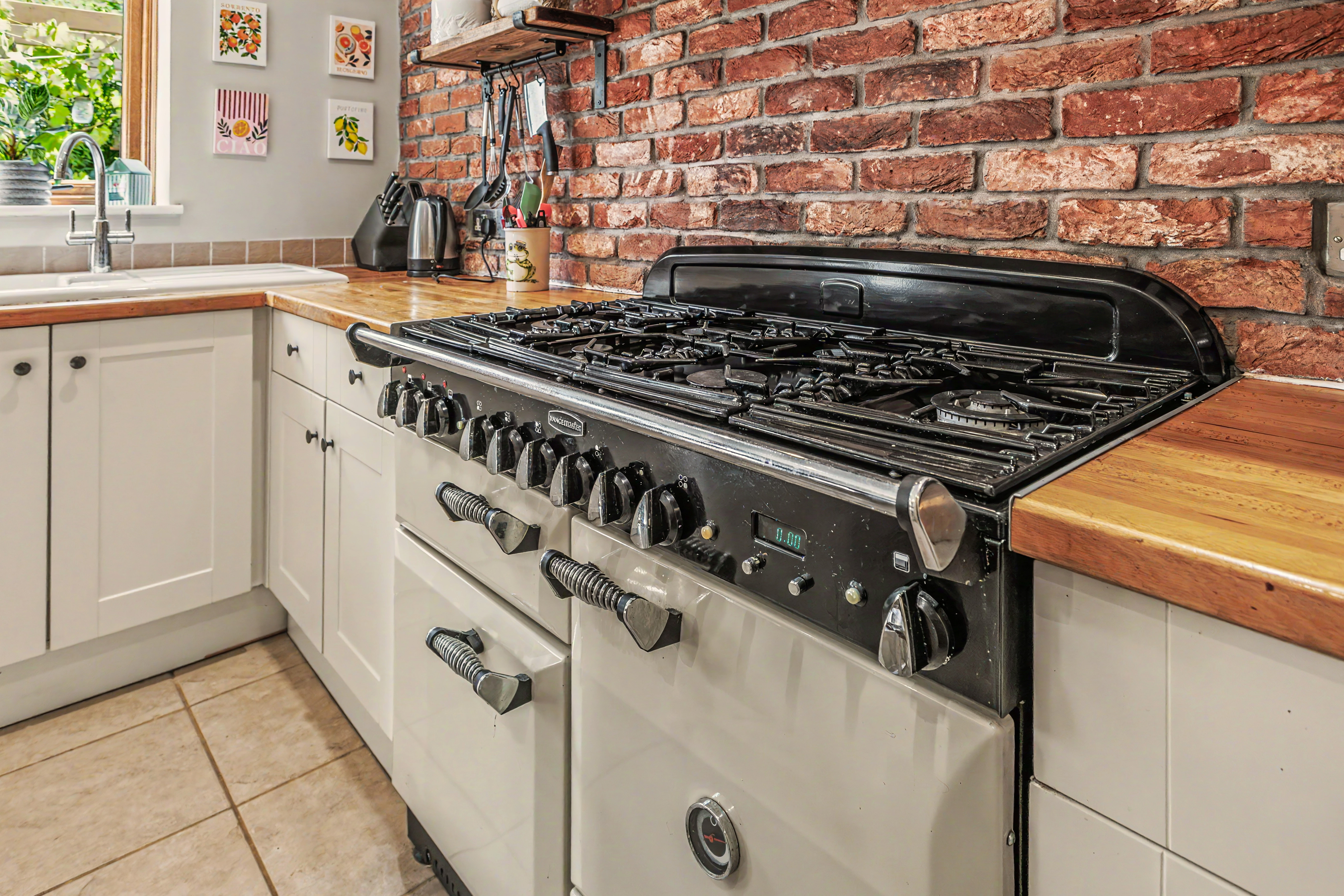 3 bedroom semi detached barn conversion for sale, Iffers Barn Main Street, Evesham, WR11