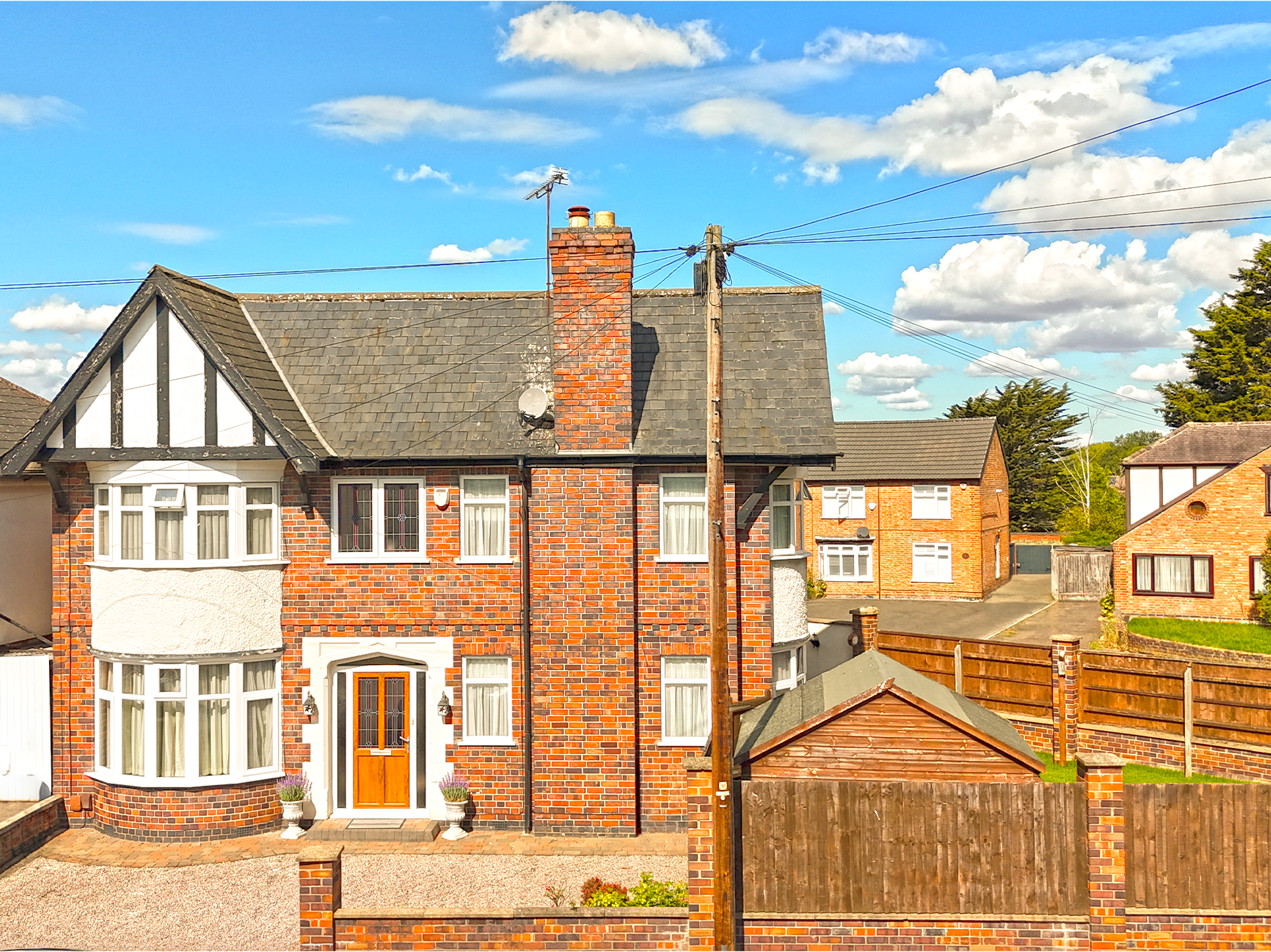 4 bedroom detached house for sale, Stanley Drive, Leicester, LE5