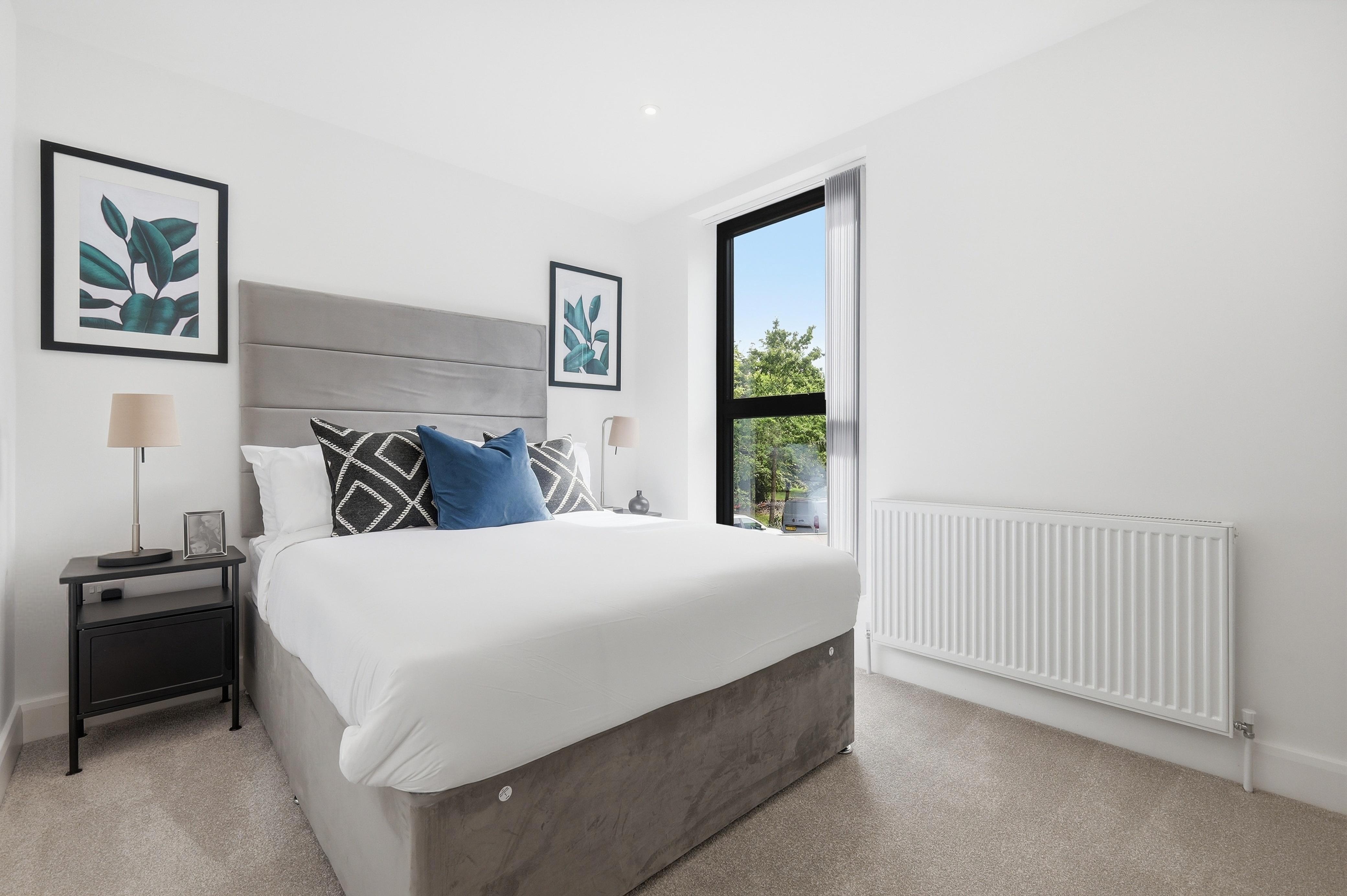 3 bedroom terraced house for sale, Shield Walk, Woodford Green, IG8, photo 10 of 18