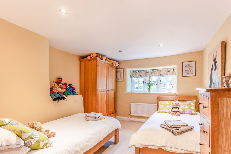 4 bedroom for sale, Dugdale Cottage Kimpton Lane, Andover, SP11, photo 14 of 18