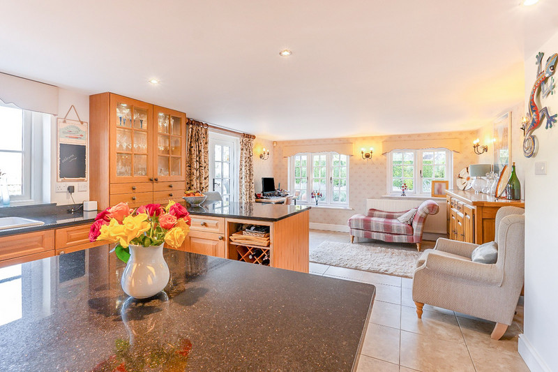 4 bedroom for sale, Dugdale Cottage Kimpton Lane, Andover, SP11, photo 4