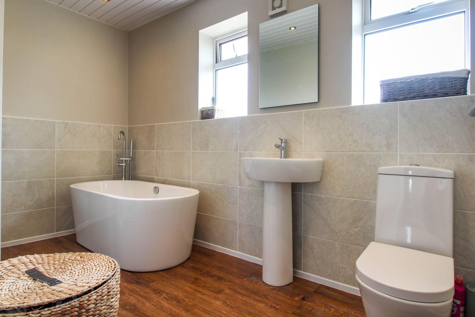3 bedroom end of terrace house for sale, Stonebury Avenue, Coventry, CV5, photo 3