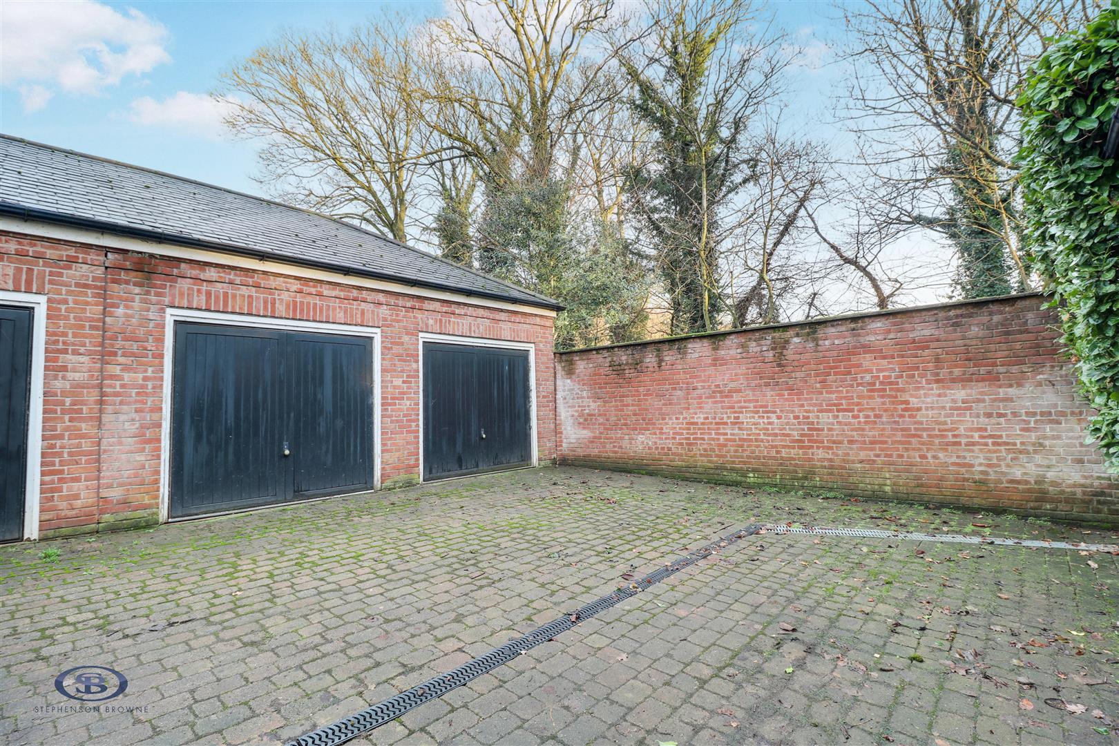 6 bedroom house for sale, The Gardens Lawton Hall Drive, Stoke-On-Trent, ST7, photo 2