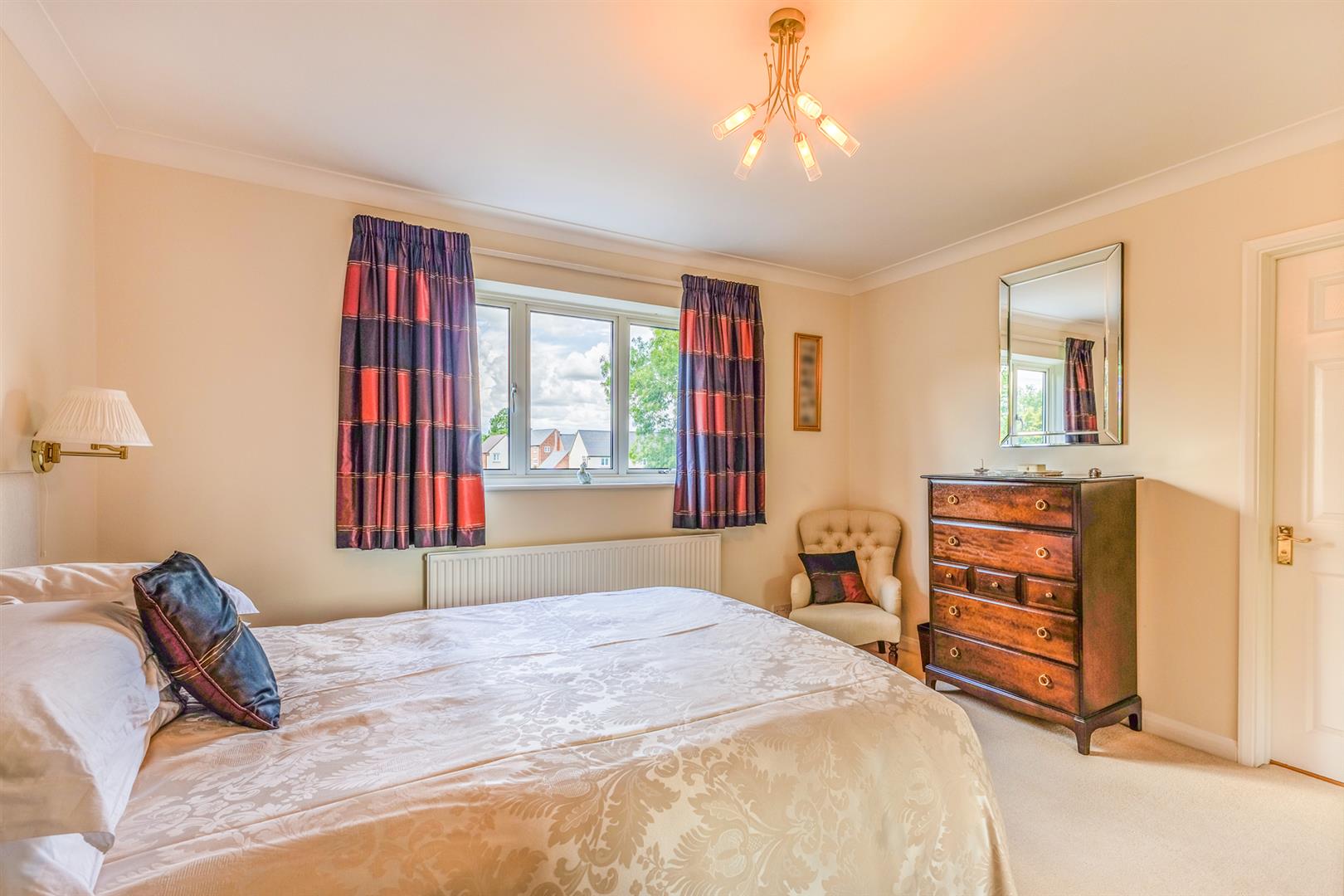 4 bedroom detached house for sale, Brook House Cotswold Close, Shipston-On-Stour, CV36