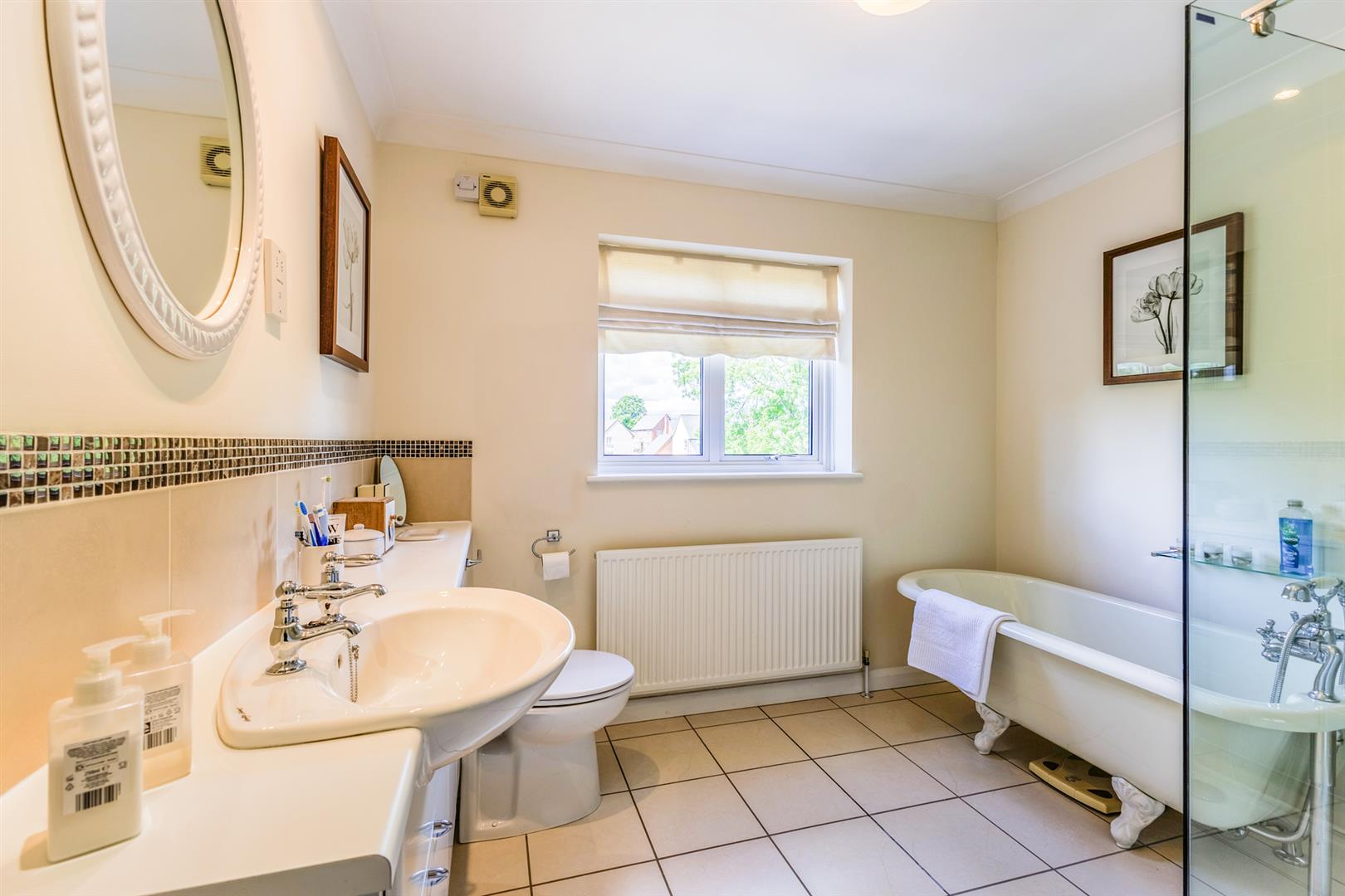 4 bedroom detached house for sale, Brook House Cotswold Close, Shipston-On-Stour, CV36