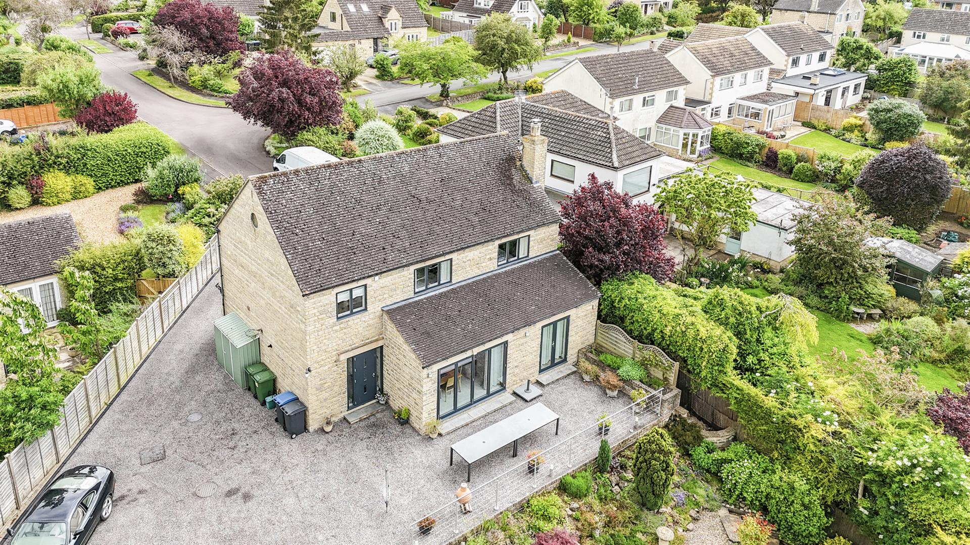 4 bedroom detached house for sale, Brook House Cotswold Close, Shipston-On-Stour, CV36