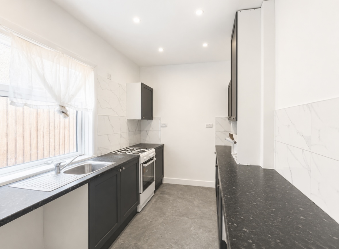 3 bedroom terraced house for sale, Bell Green Road, Coventry, CV6, photo 2