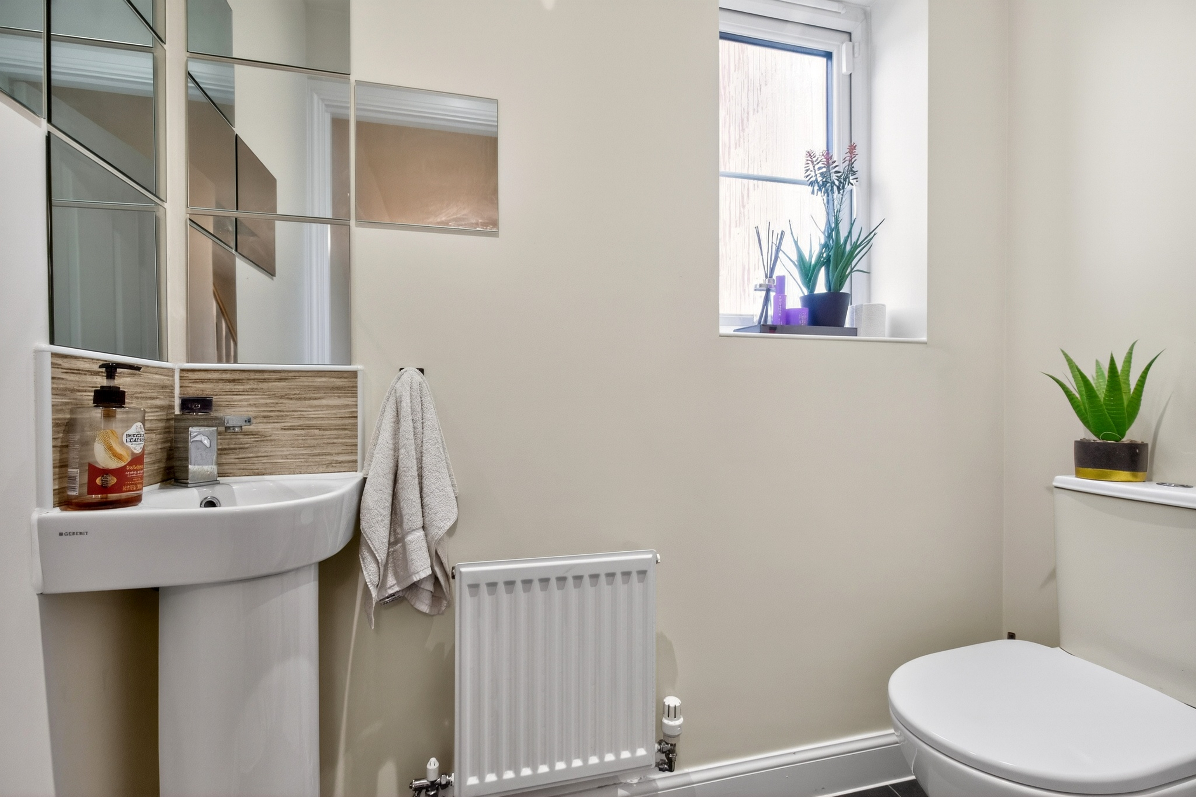 4 bedroom detached house for sale, Fleece Lane, Nuneaton, CV11