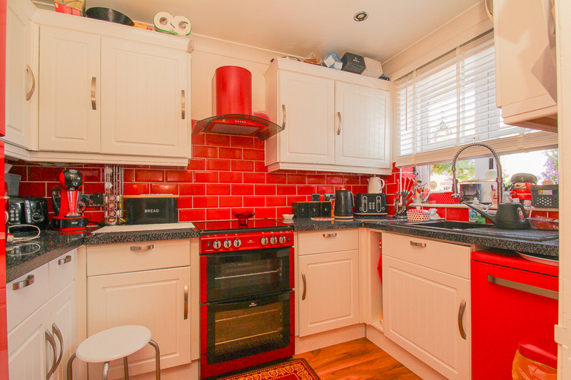 2 bedroom for sale, Haven Quays, Canvey Island, SS8, photo 13 of 14