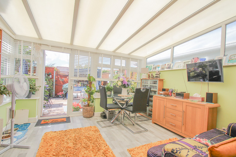 2 bedroom for sale, Haven Quays, Canvey Island, SS8, photo 8 of 14