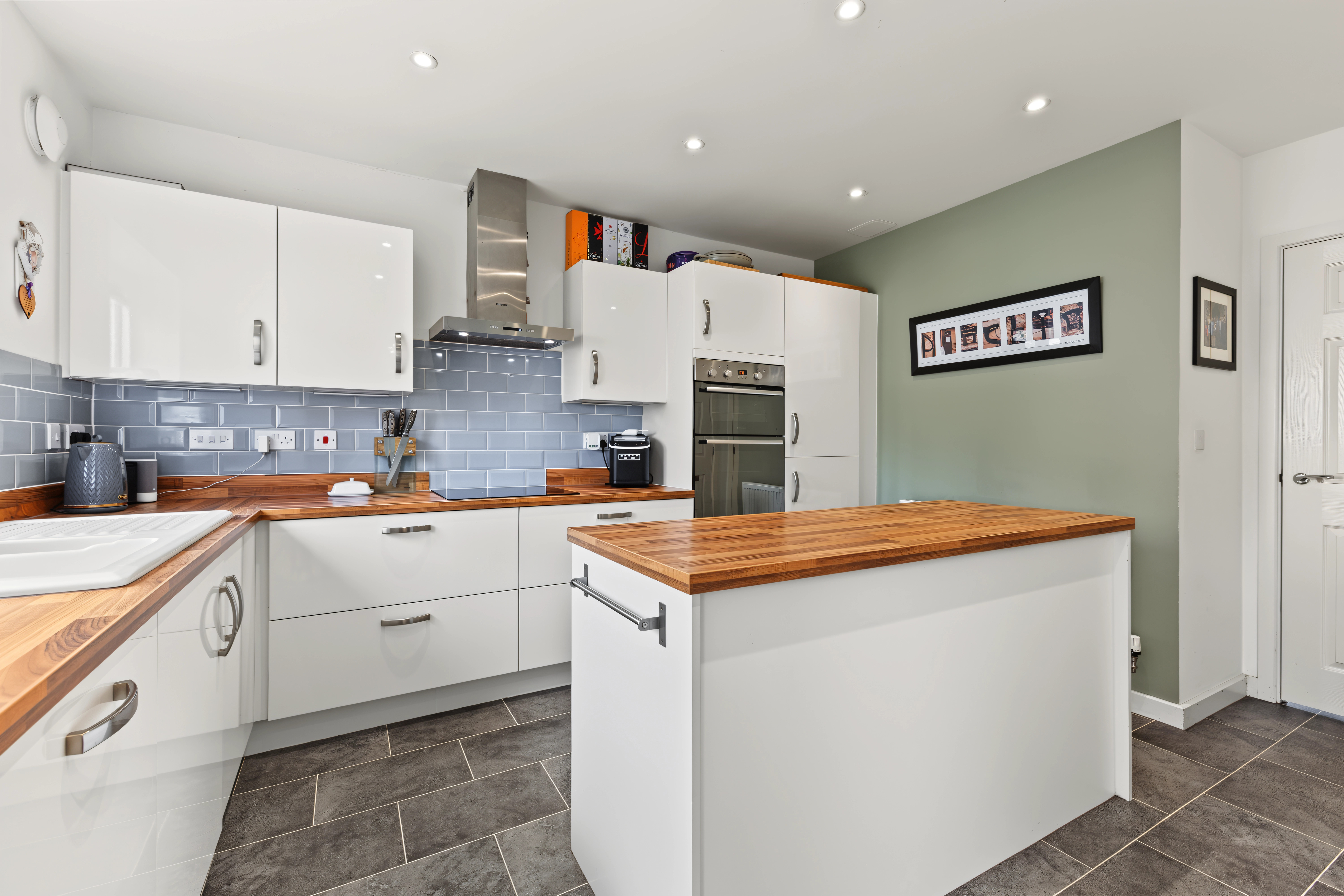 4 bedroom detached house for sale, Enstone Way, Evesham, WR11