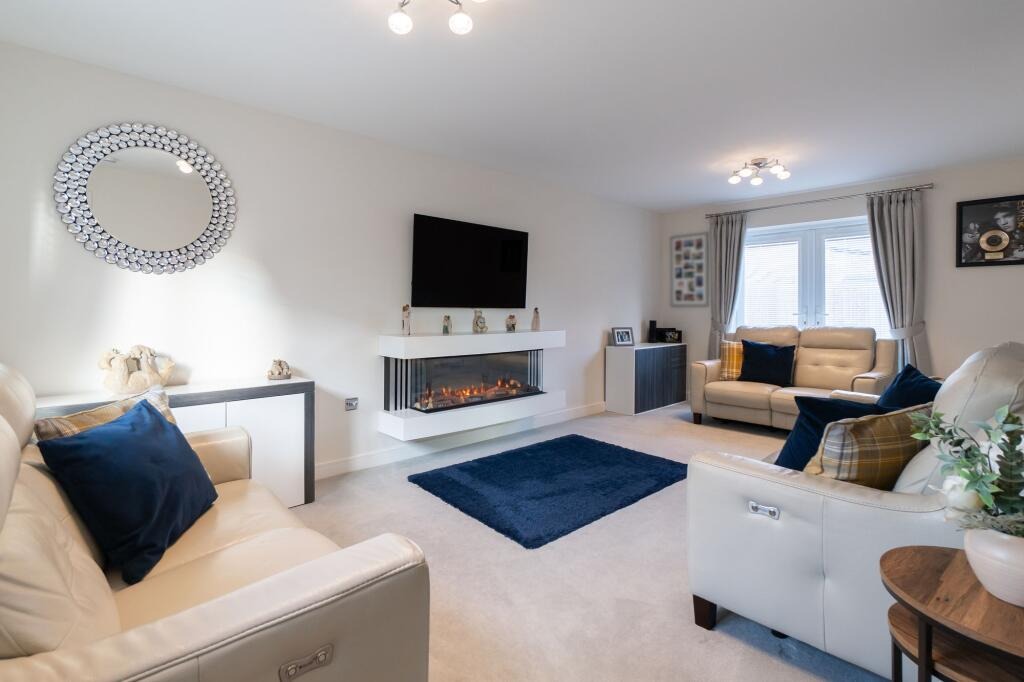 4 bedroom detached house for sale, Ethelred Close, Coventry, CV4, photo 2