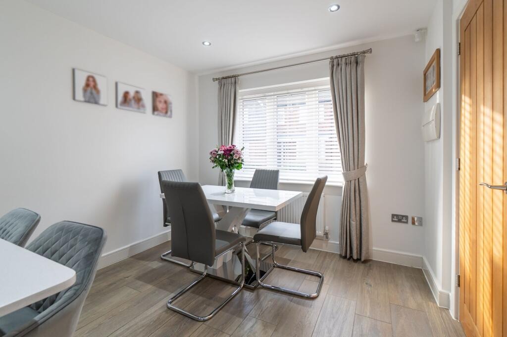 4 bedroom detached house for sale, Ethelred Close, Coventry, CV4, photo 11 of 20