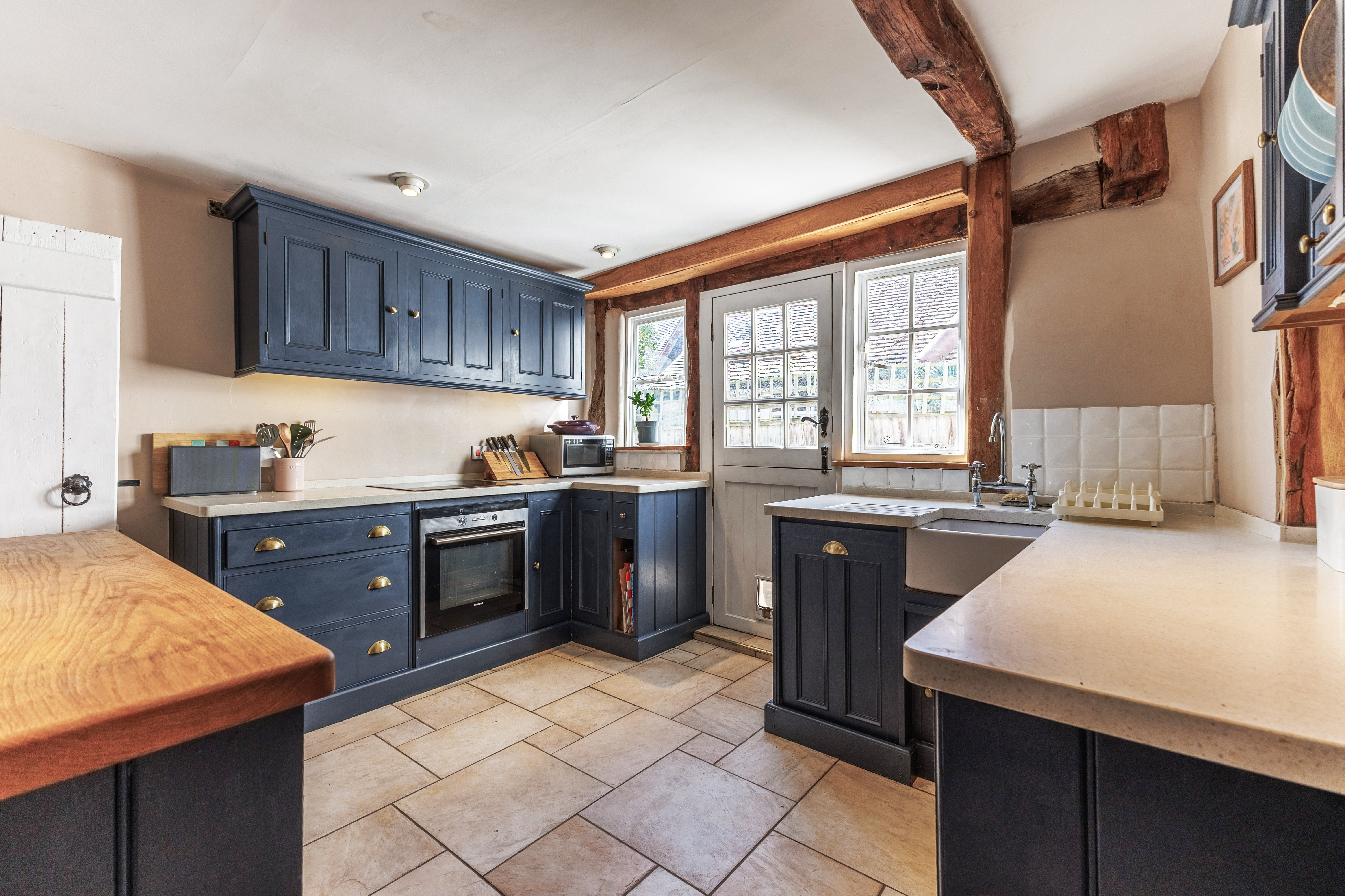 3 bedroom semi detached cottage for sale, Oak House The Green, Evesham, WR11