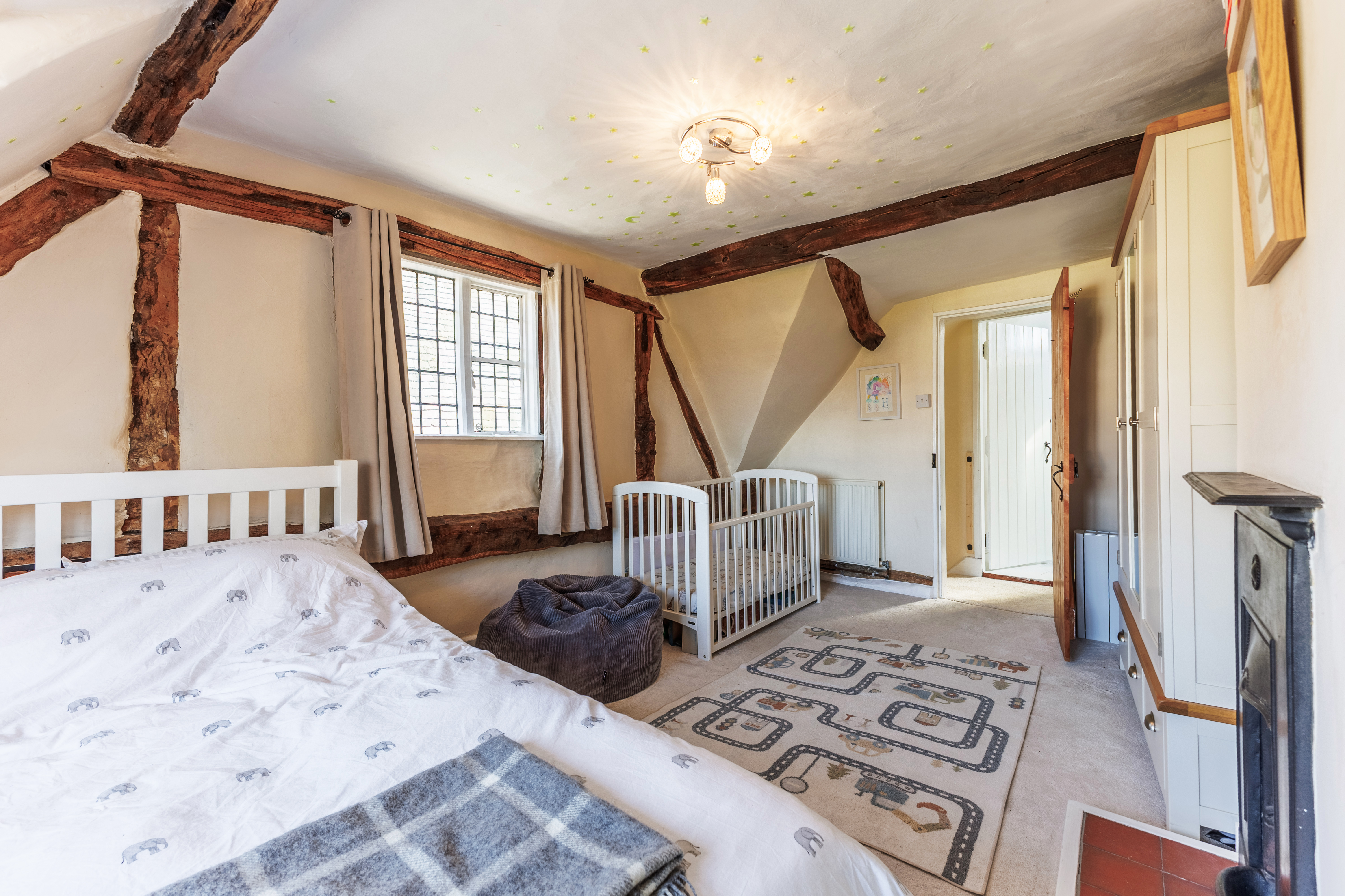 3 bedroom semi detached cottage for sale, Oak House The Green, Evesham, WR11