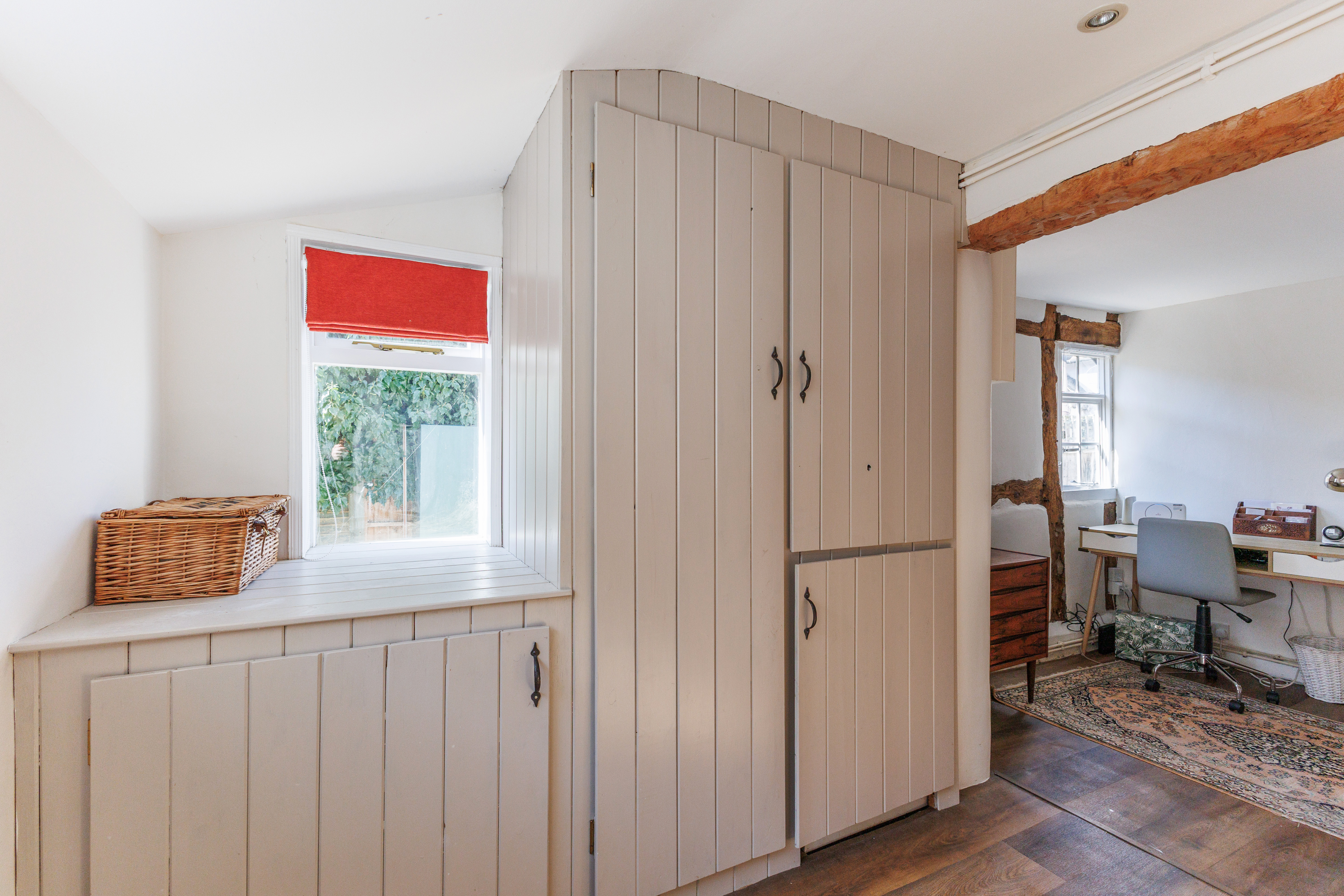 3 bedroom semi detached cottage for sale, Oak House The Green, Evesham, WR11