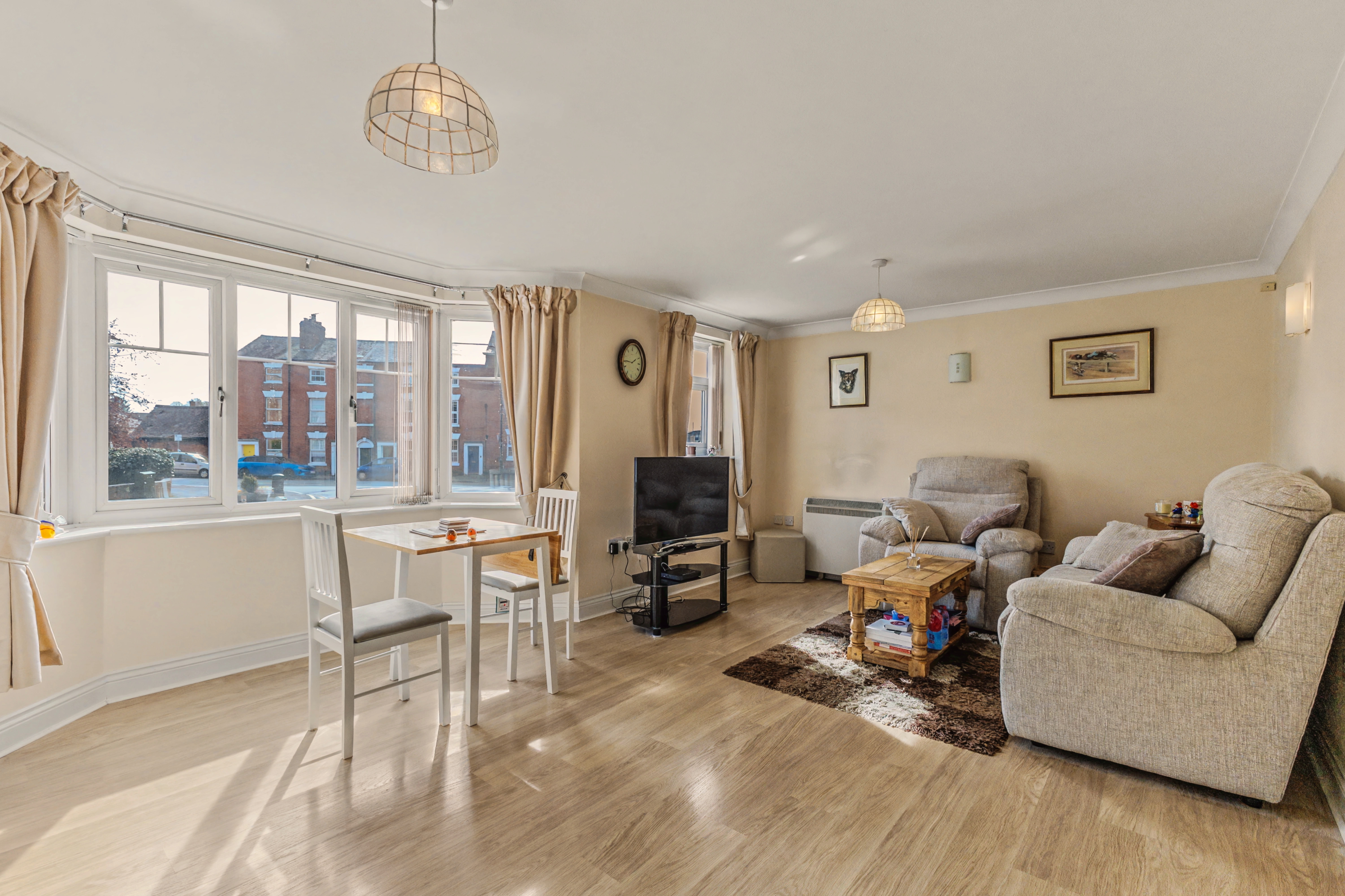2 bedroom flat for sale, Bread and Meat Close, Warwick, CV34