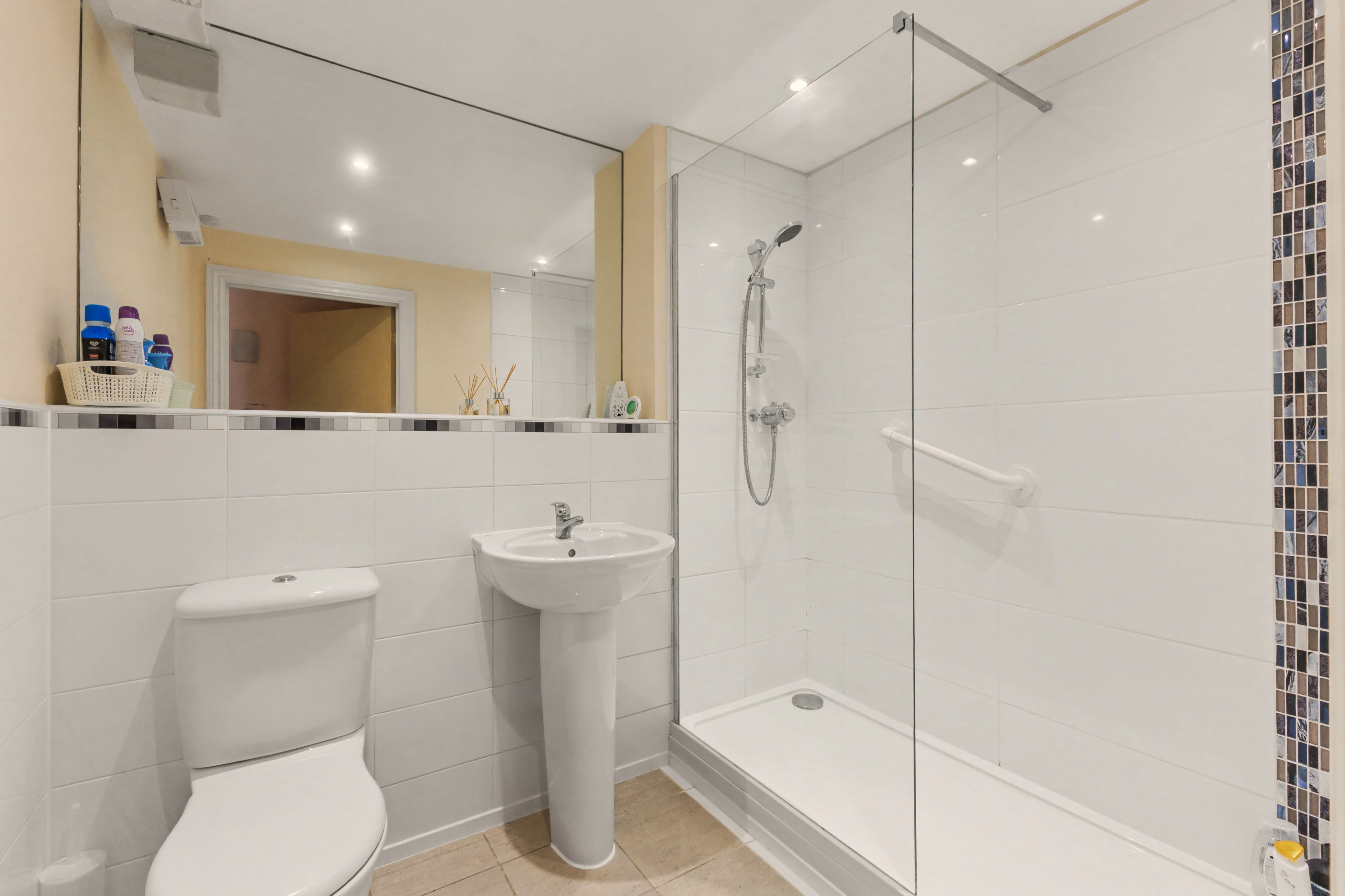 2 bedroom flat for sale, Bread and Meat Close, Warwick, CV34