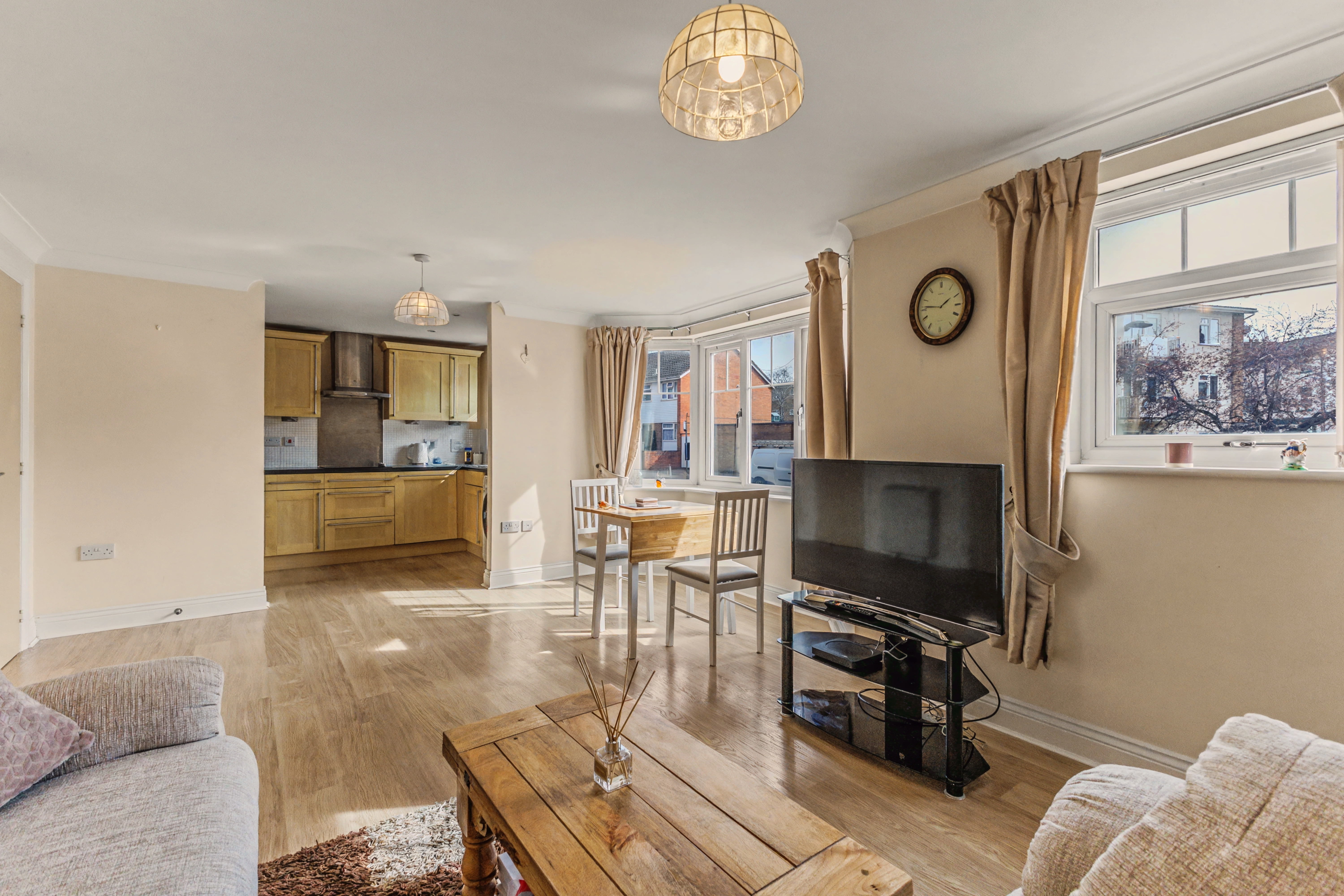 2 bedroom flat for sale, Bread and Meat Close, Warwick, CV34