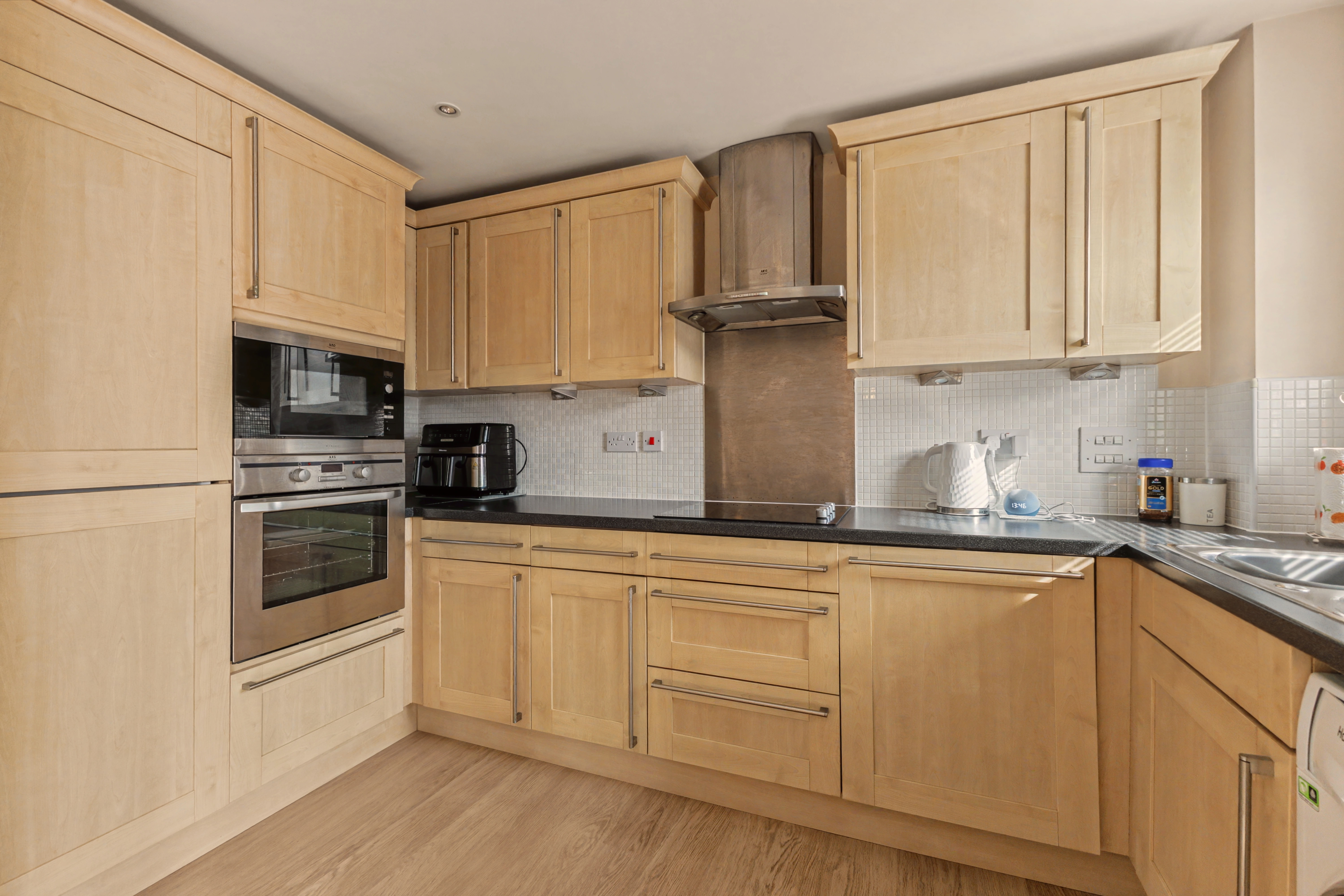 2 bedroom flat for sale, Bread and Meat Close, Warwick, CV34