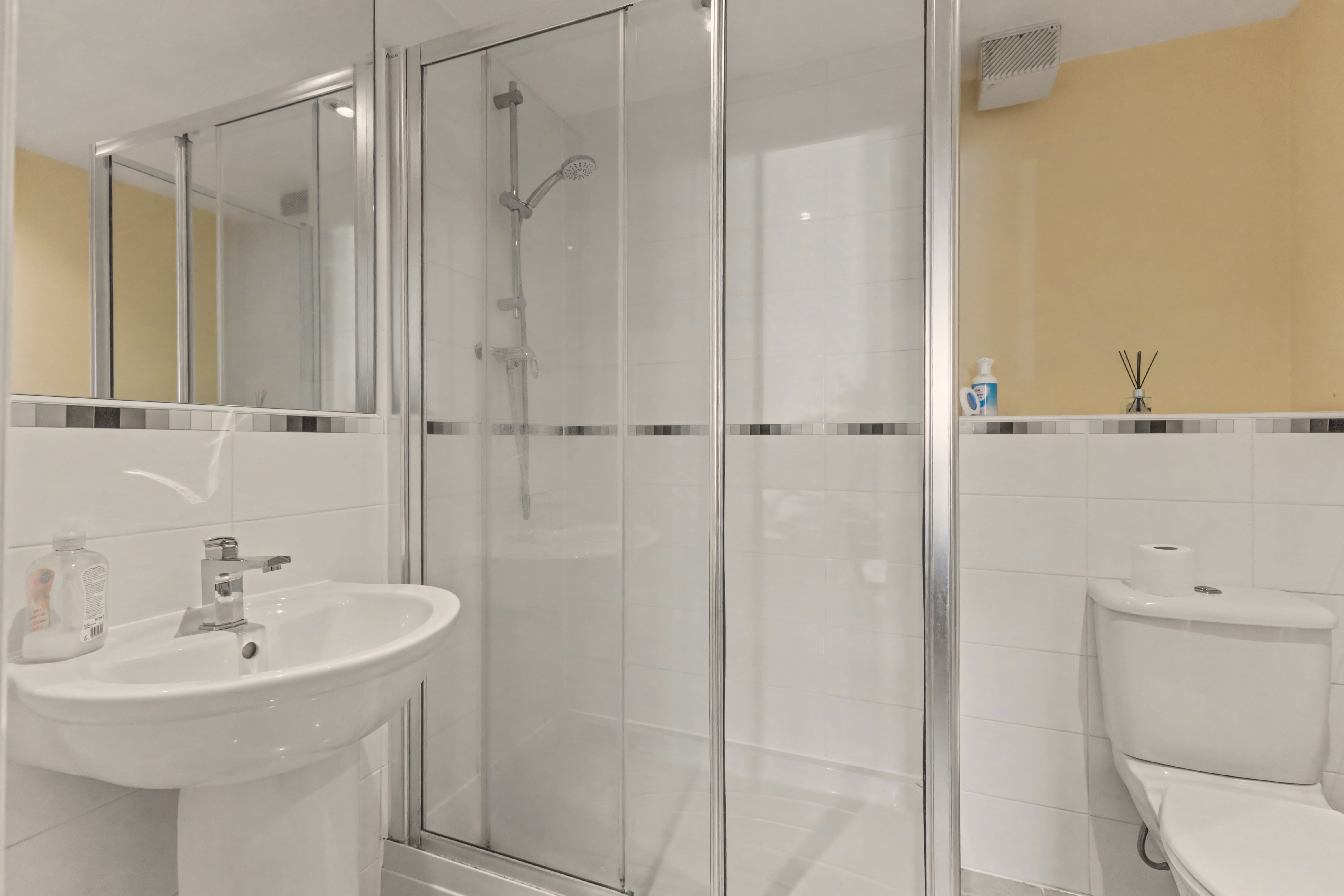 2 bedroom flat for sale, Bread and Meat Close, Warwick, CV34